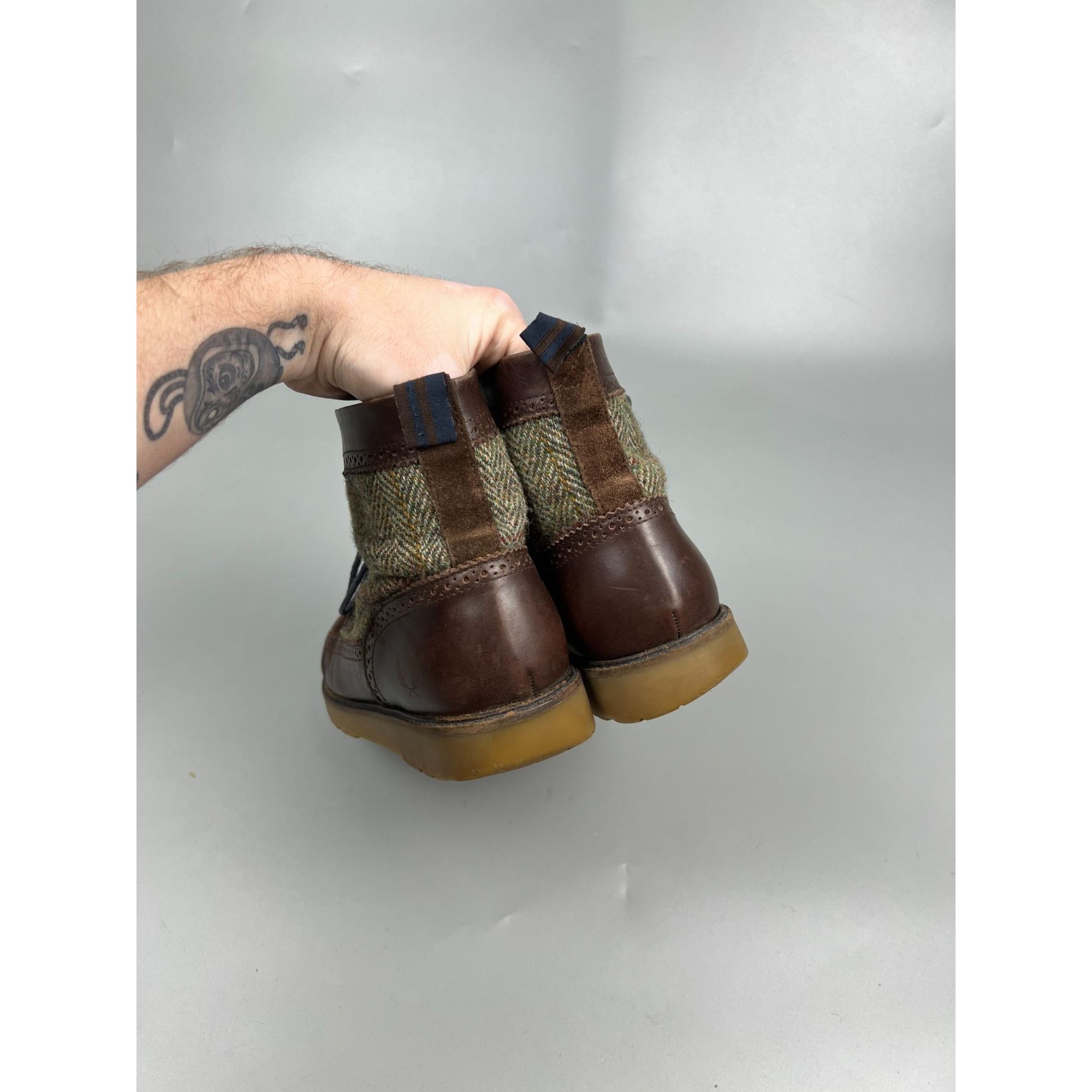 Fred Perry Harris Tweed for Fred Perry Suede Leather Boots (Y1026) Size US 10 / EU 43 - 7 Thumbnail