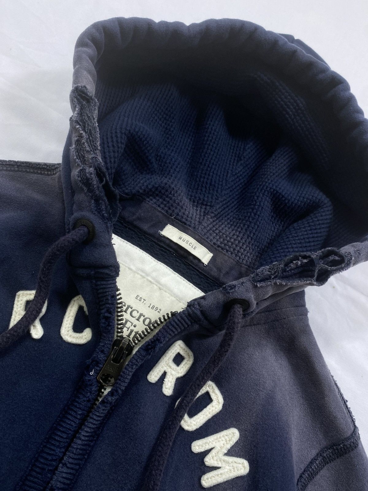 Abercrombie & Fitch SICK DISTRESSED FADED ABERCROMBIE FUR ZIP HOODIE Size US M / EU 48-50 / 2 - 9 Thumbnail