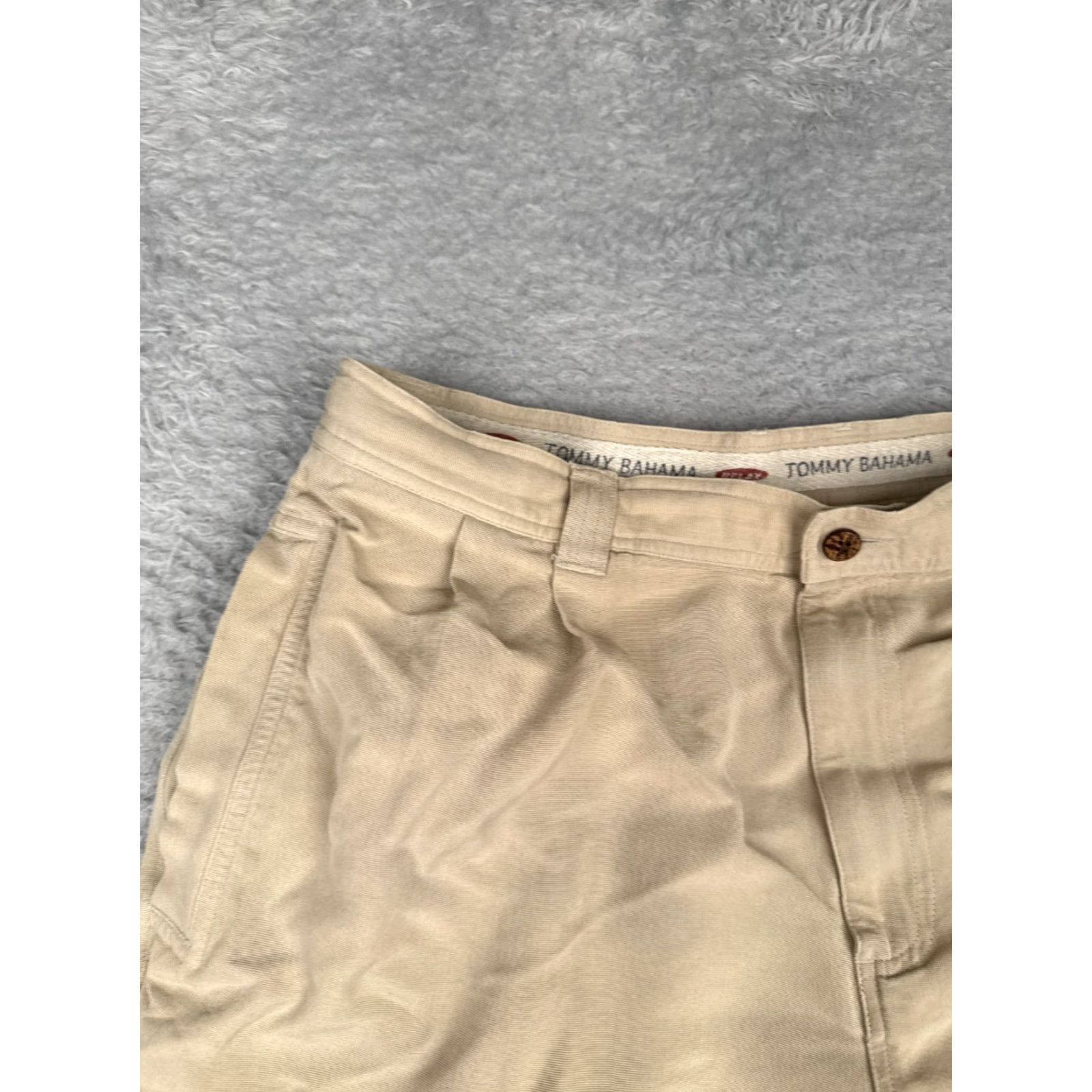 Tommy Bahama Tommy Bahama Shorts Adult 34 Beige 100% Silk Pleated Beach Vacation Resort 34x8 Size US 34 / EU 50 - 4 Thumbnail
