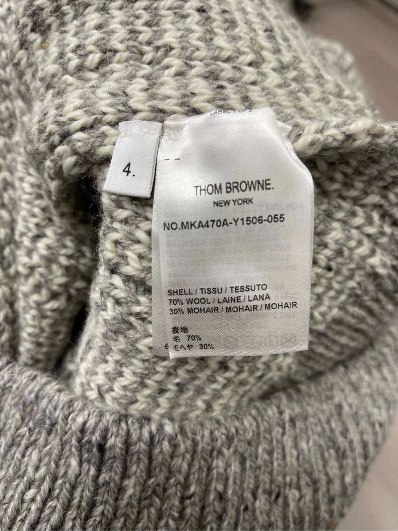 Thom Browne Thom browne Gray four-striped wool horsehair V-neck sweater Size US XL / EU 56 / 4 - 7 Thumbnail