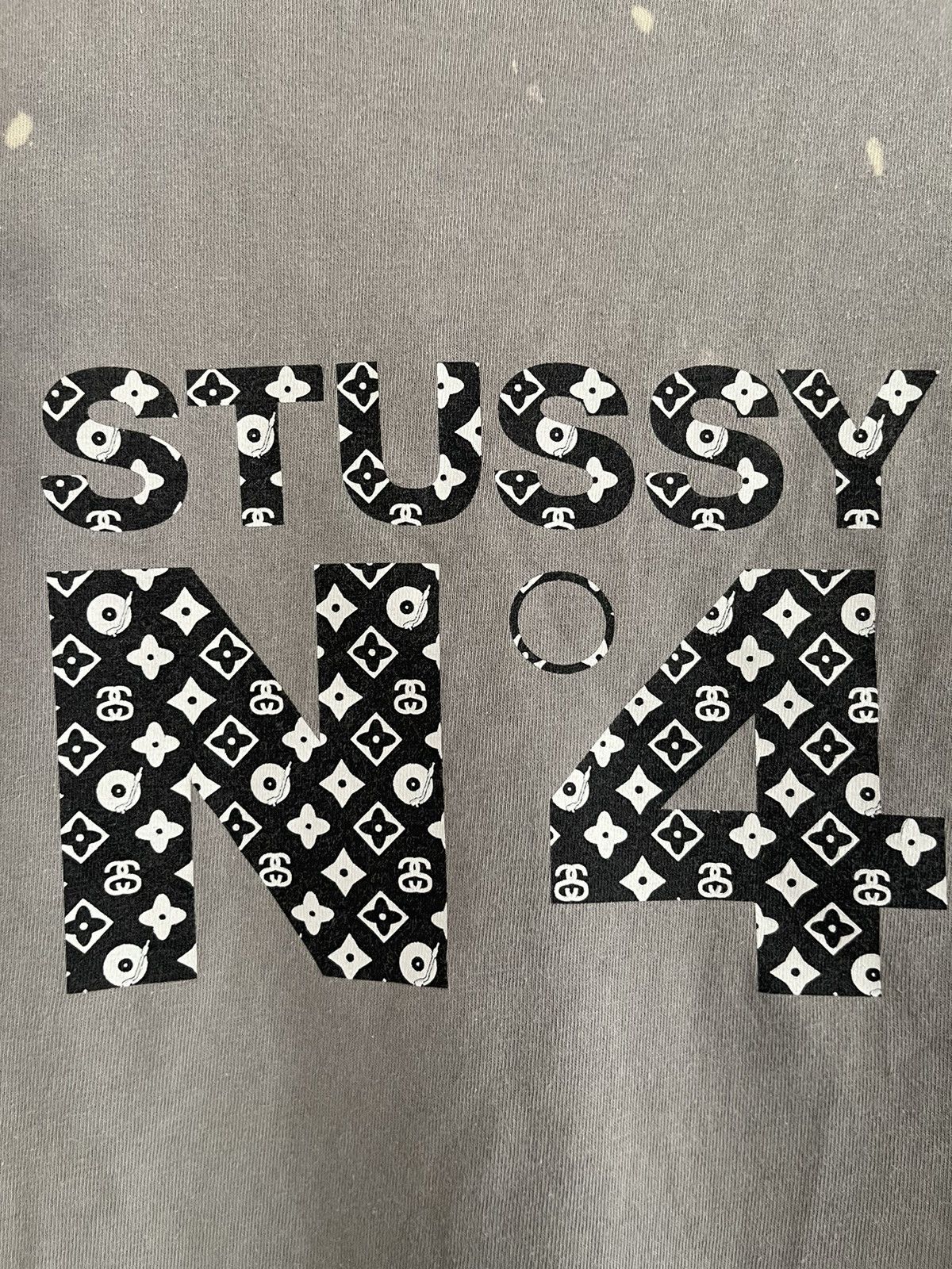 Stussy Vintage Stussy N4 Monogram LV Parody T Shirt Size US M / EU 48-50 / 2 - 3 Thumbnail