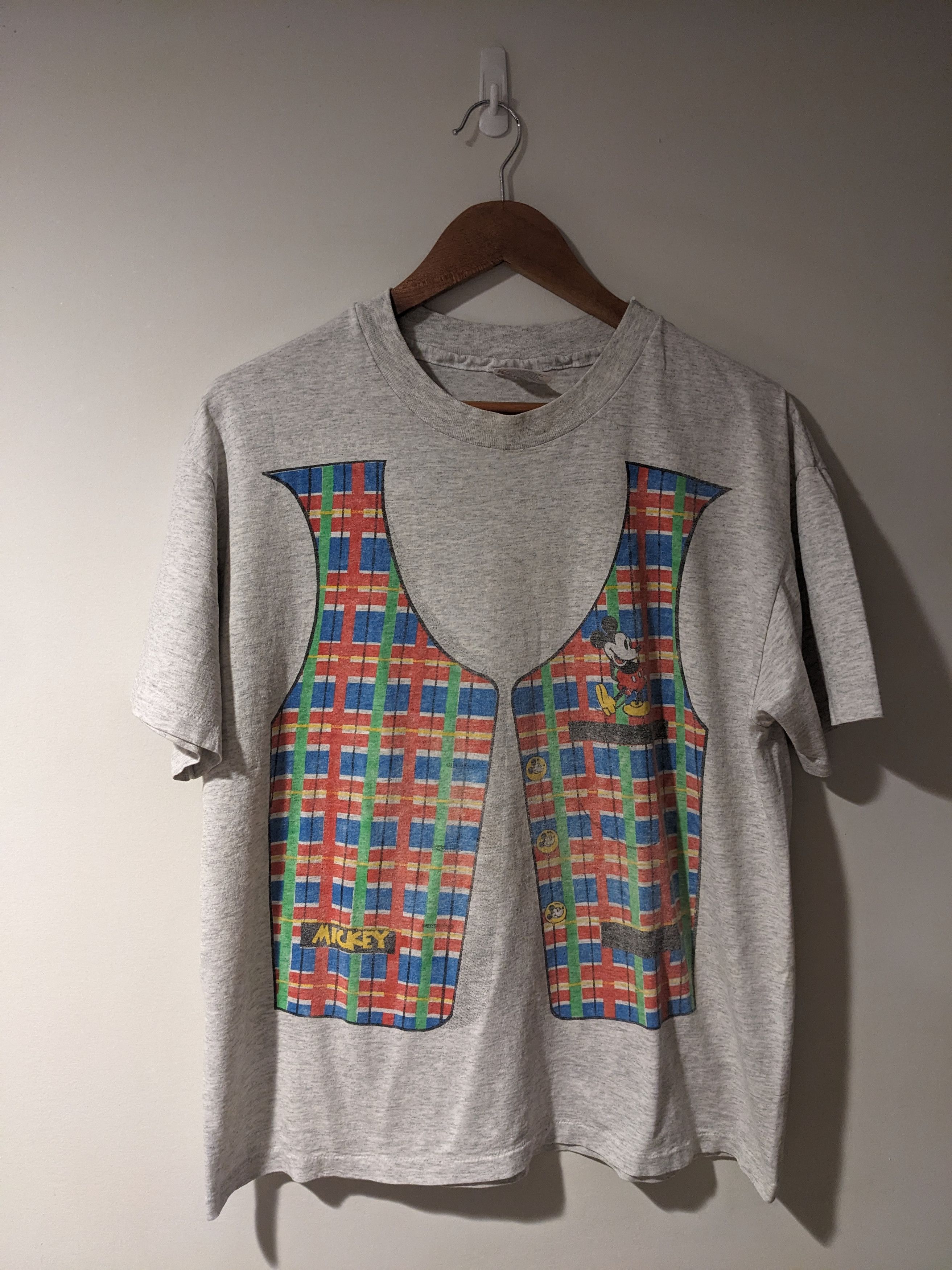 Disney × Vintage Vintage 90s Mickey Mouse Vest Disney Gray Large T-Shirt Size US L / EU 52-54 / 3 - 1 Thumbnail