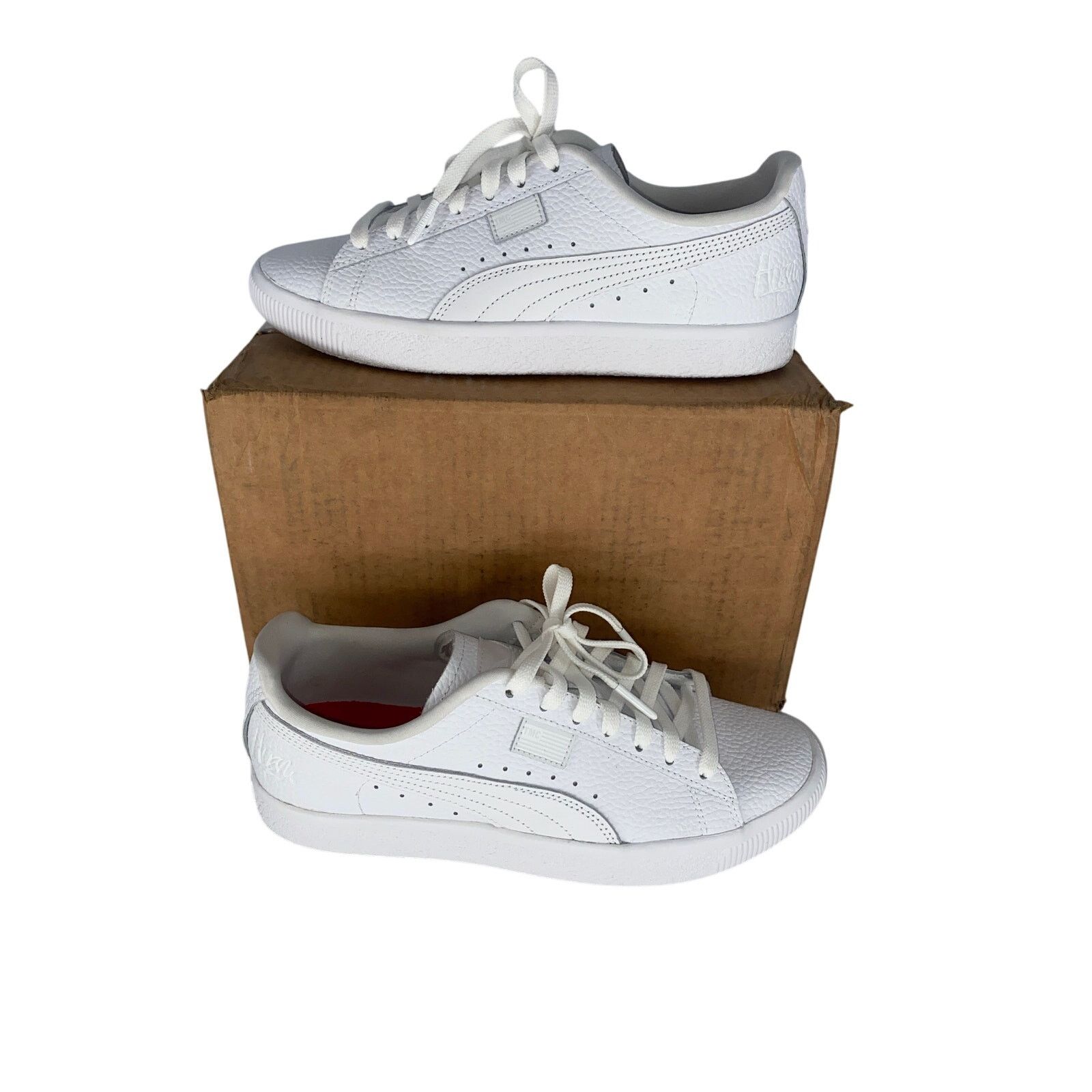 Puma Mens Size 7.5 Puma TMC x Clyde OG Lace Up White Casual shoes Size US 7.5 / EU 40-41 - 2 Thumbnail