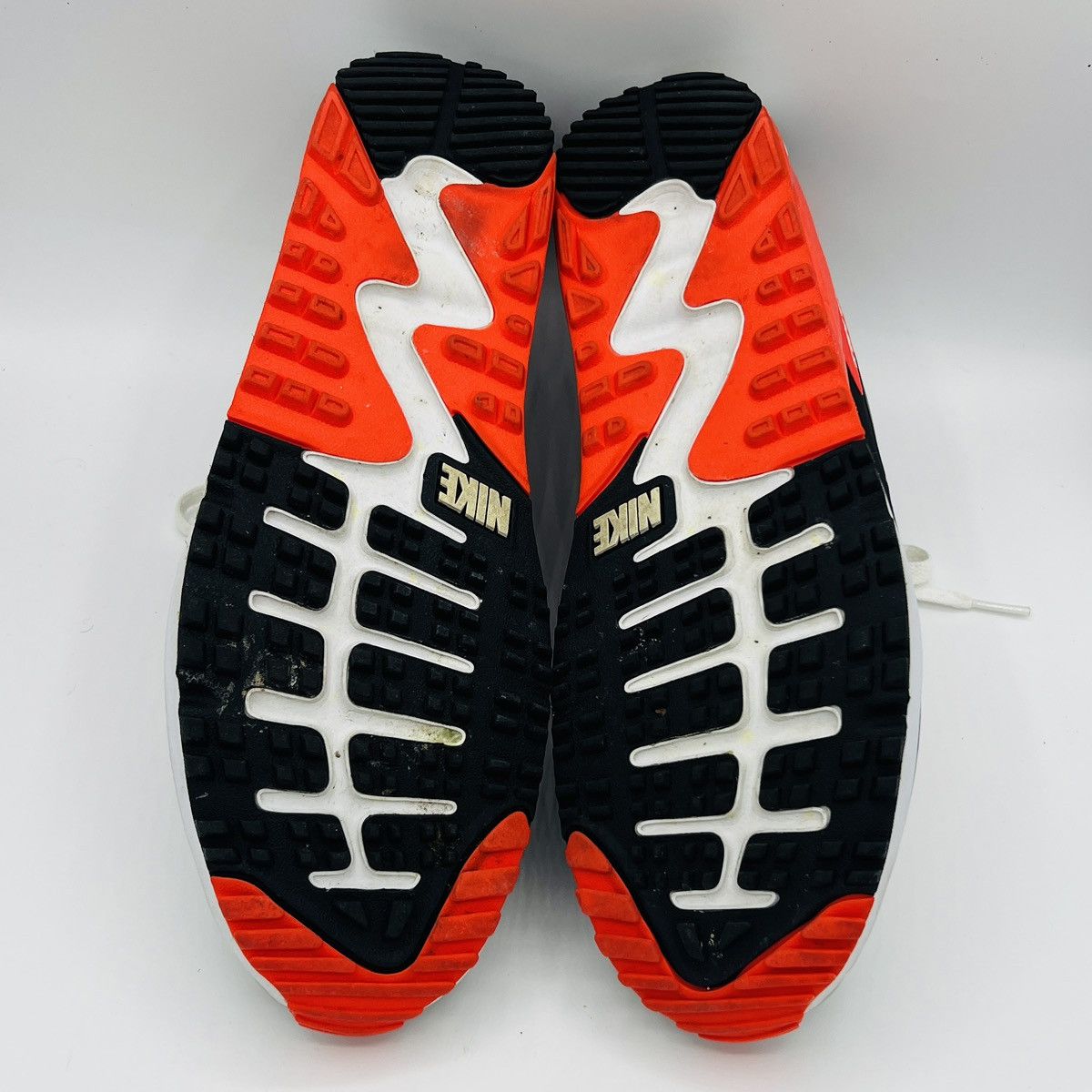 Nike NIKE Air Max 90 Sneakers - Infared Golf Running Shoes Size US 12 / EU 45 - 6 Thumbnail