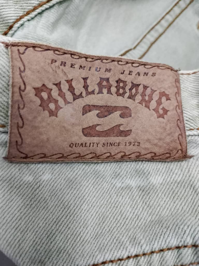 Billabong × Vintage VINTAGE BILLABONG DENIM DISTRESS TALON ZIPPER HARD TO FIND Size US 32 / EU 48 - 11 Thumbnail