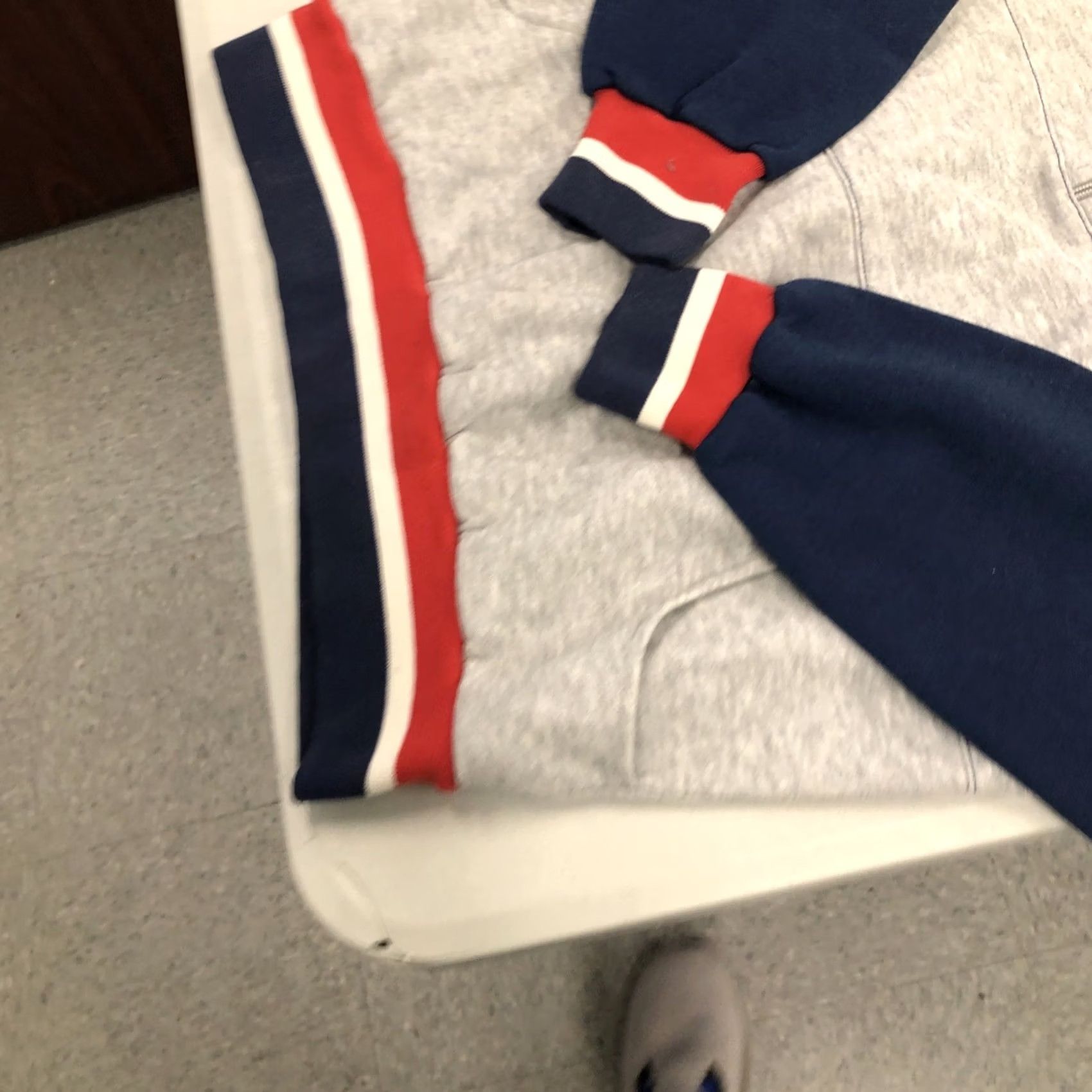 Nike VINTAGE Nike Blue Tag Quarter Zip Jacket Men’s Medium Blue, Red, White, Gray Embroidered Logo Zip Jacket 80s Theme Men’s Jacket Size US M / EU 48-50 / 2 - 4 Thumbnail