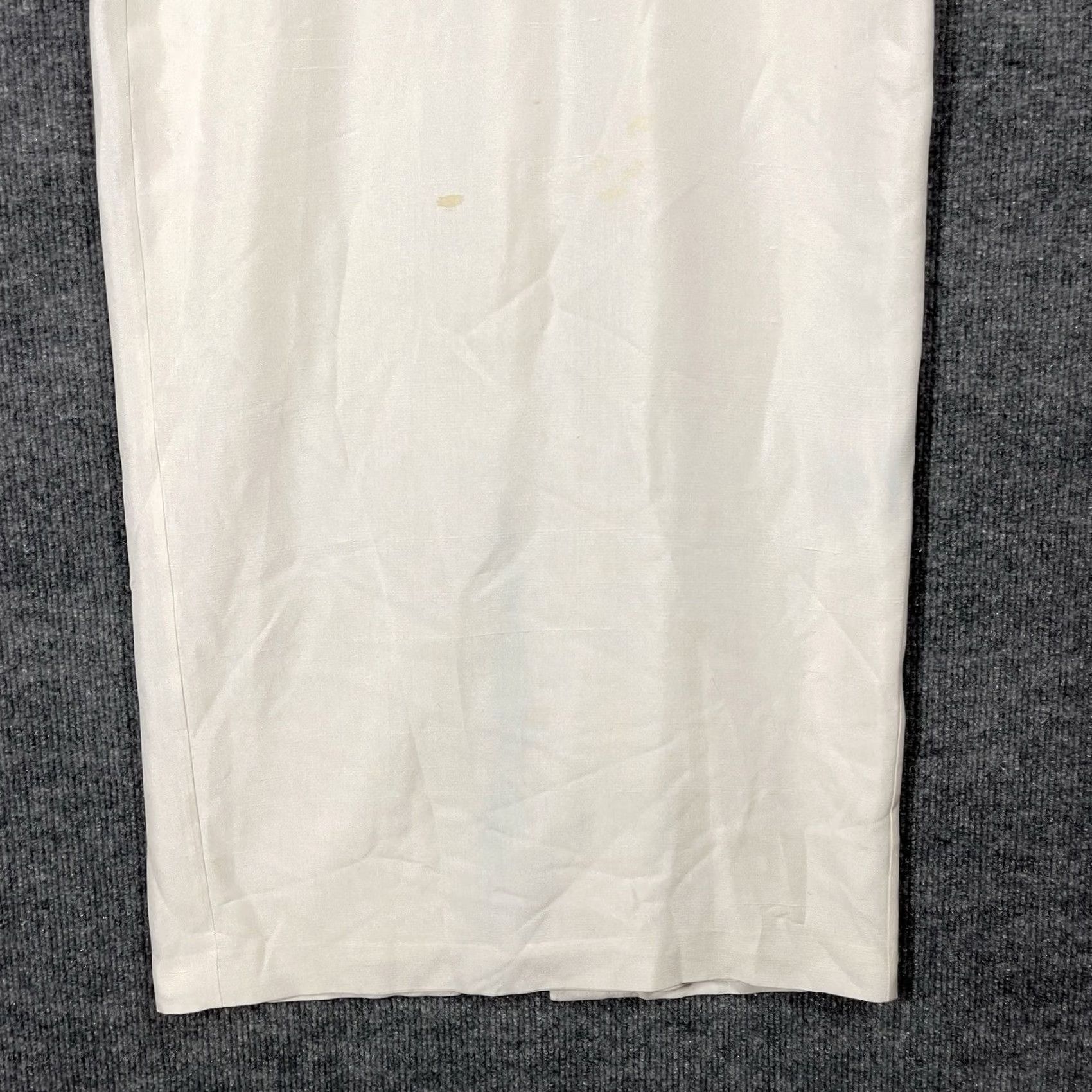 Ralph Lauren Purple Label Ralph Lauren Purple Label Silk Shirt Dress Womens Size 0 Ivory Collar Midi Flaws Classic Designer Party/Cocktail Dress Mens? Size XS / US 0-2 / IT 36-38 - 6 Thumbnail