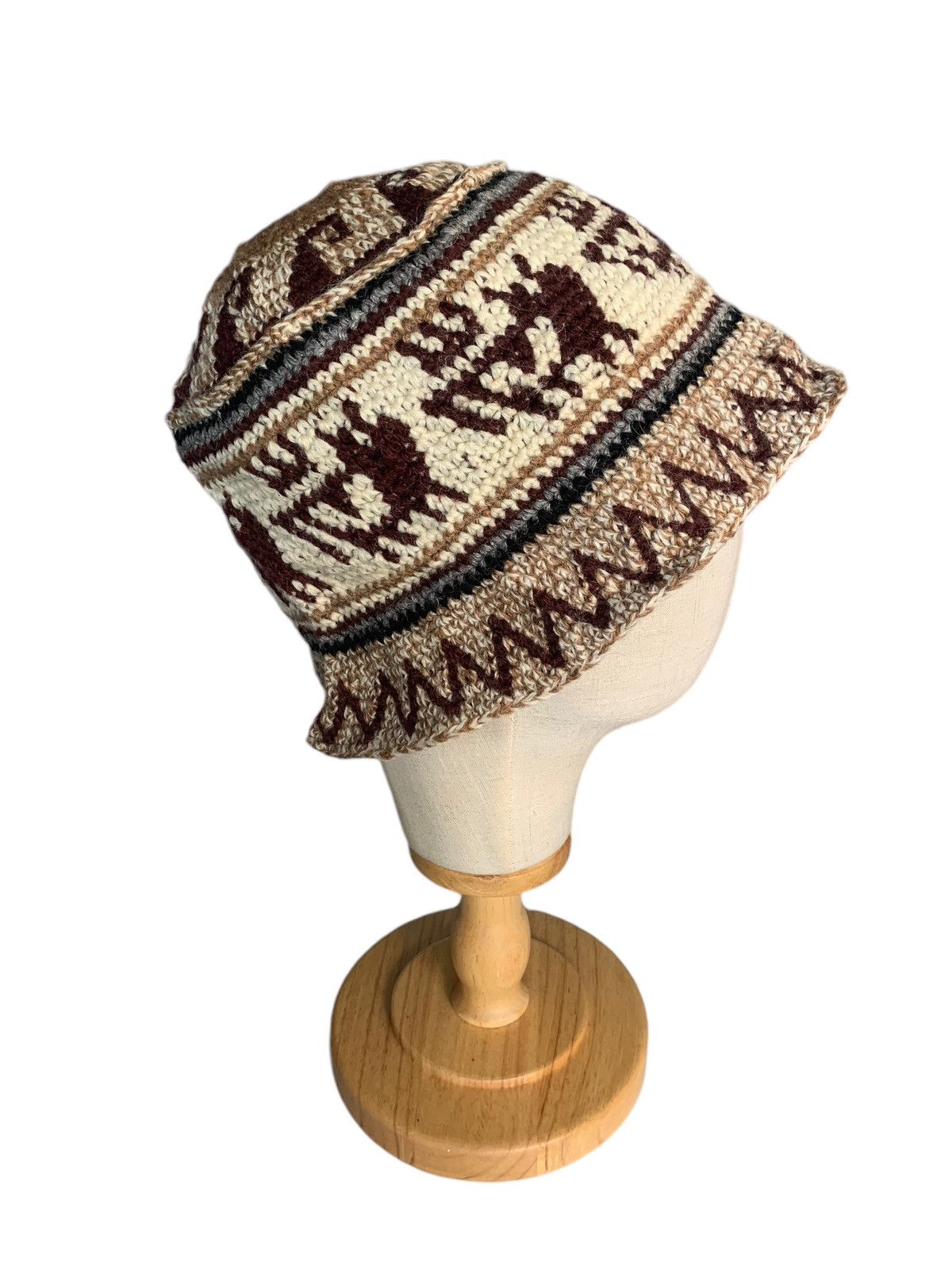 Handmade × Japanese Brand HIPPIES STYLE Rare Design crochet Knit Bucket Hats Size ONE SIZE - 7 Thumbnail