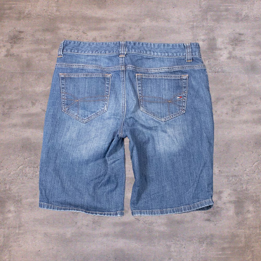 Tommy Hilfiger Y2K 2000’s Tommy Hilfiger Midwash Baggy Fit Jort Jean Shorts Size US 34 / EU 50 - 1 Thumbnail