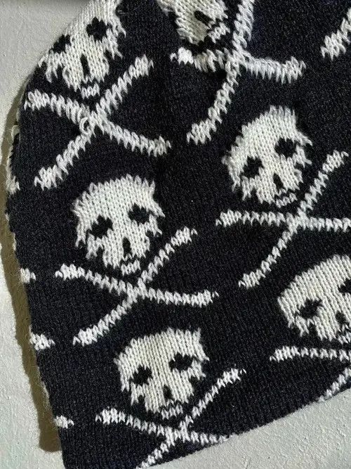 Other Casual Pirate Skeleton Beanies Caps Size ONE SIZE - 4 Thumbnail