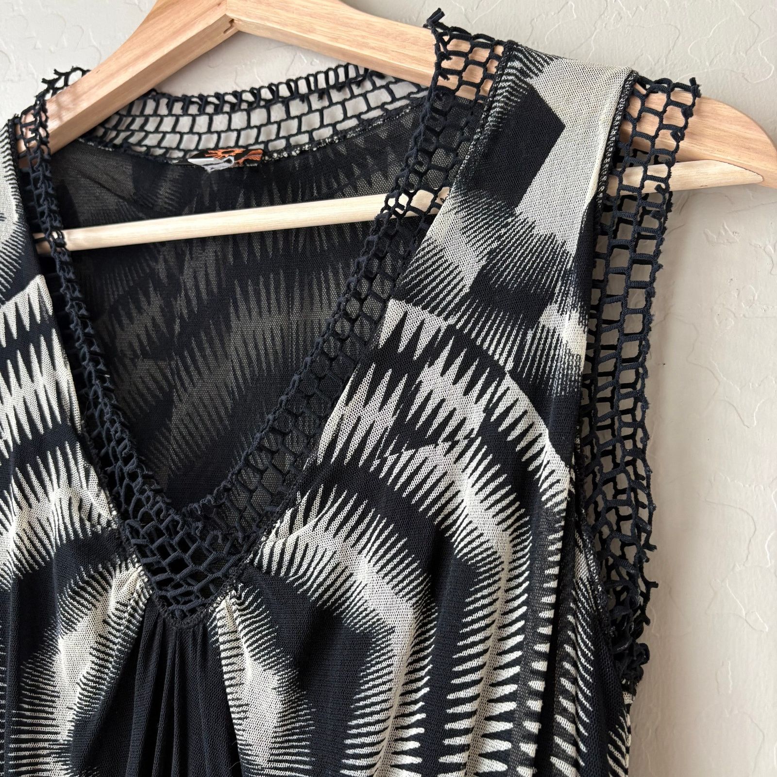 Jean Paul Gaultier Jean Paul Gaultier 90s Black Geo Optical Illusion Dress Sz M Size M / US 6-8 / IT 42-44 - 5 Thumbnail