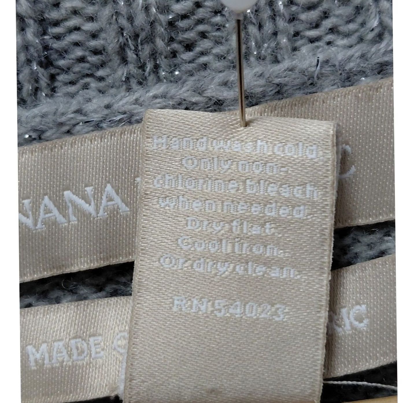 Banana Republic Banana Republic Sweater Womens XS Gray Grey Cable Knit Italian Fabric Size Size XS / US 0-2 / IT 36-38 - 5 Thumbnail