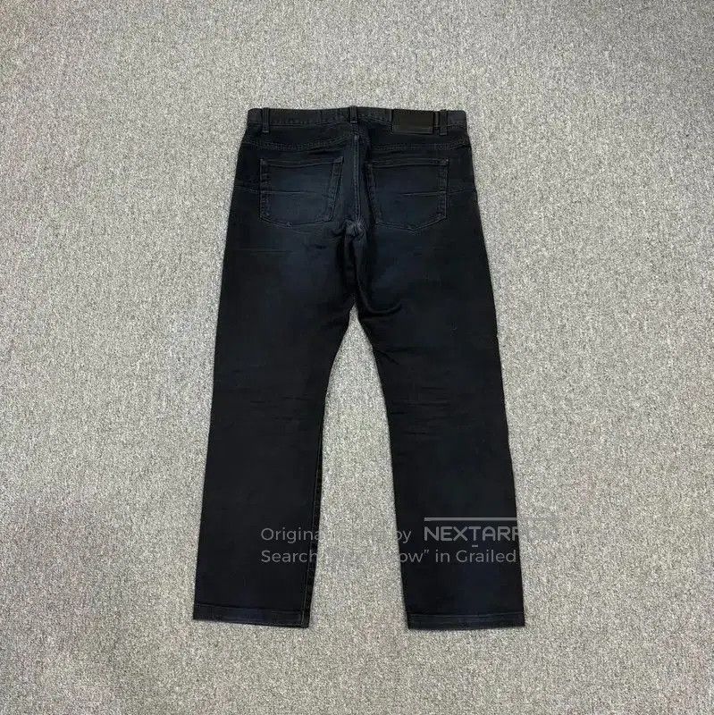Dior Dior Men's Black Denim Casual Pants . Size US 32 / EU 48 - 2 Thumbnail