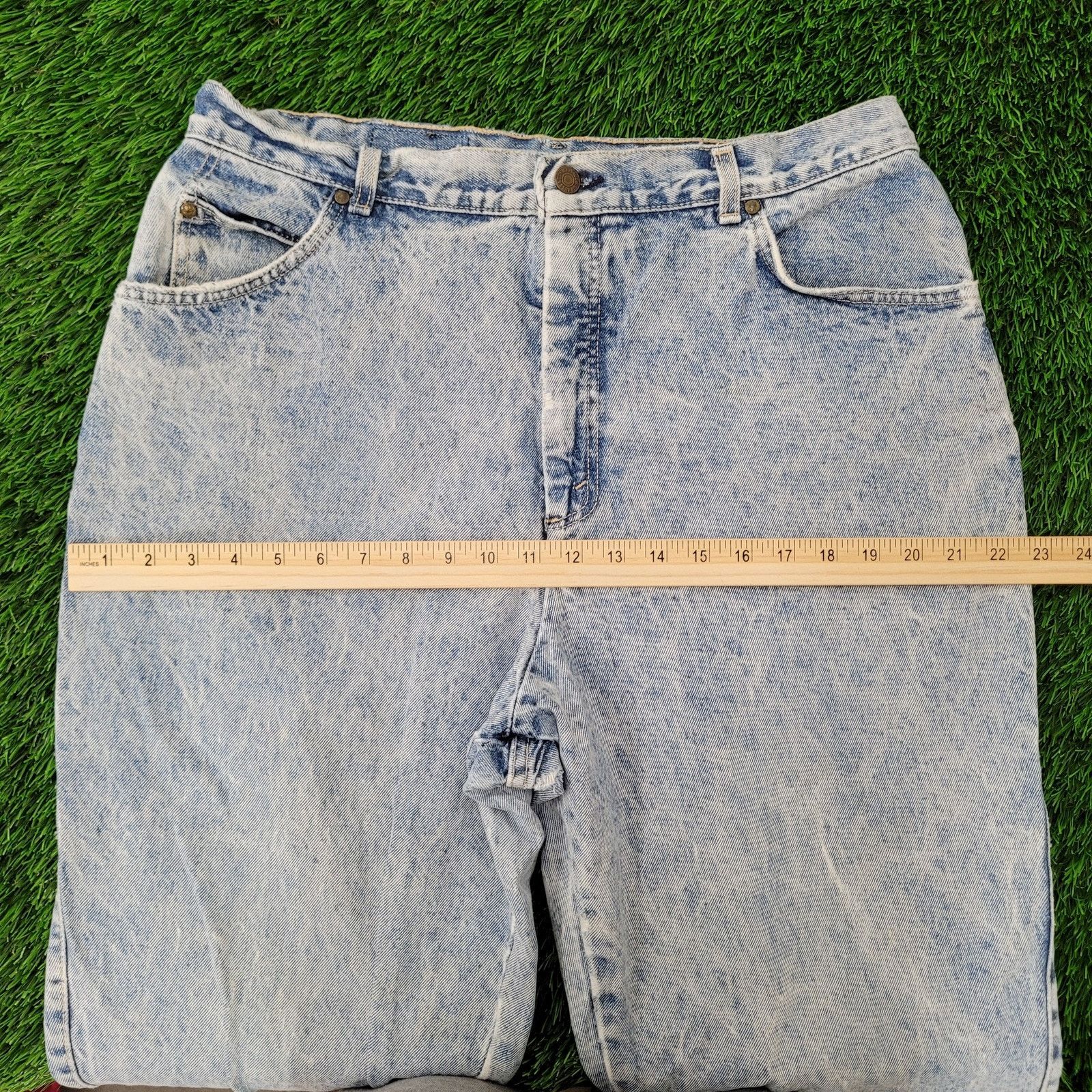 Levi's Vintage LEVIS 573 Tapered Jeans Womens 16/18 34x31 Acid-Wash Size 40" / US 18 - 19 Thumbnail