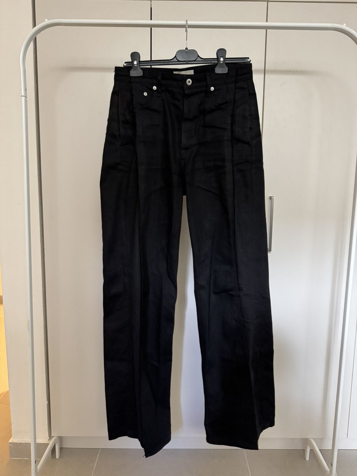 Vuja De Amalia wide leg raw denim in jet black Size US 30 / EU 46 - 2 Thumbnail