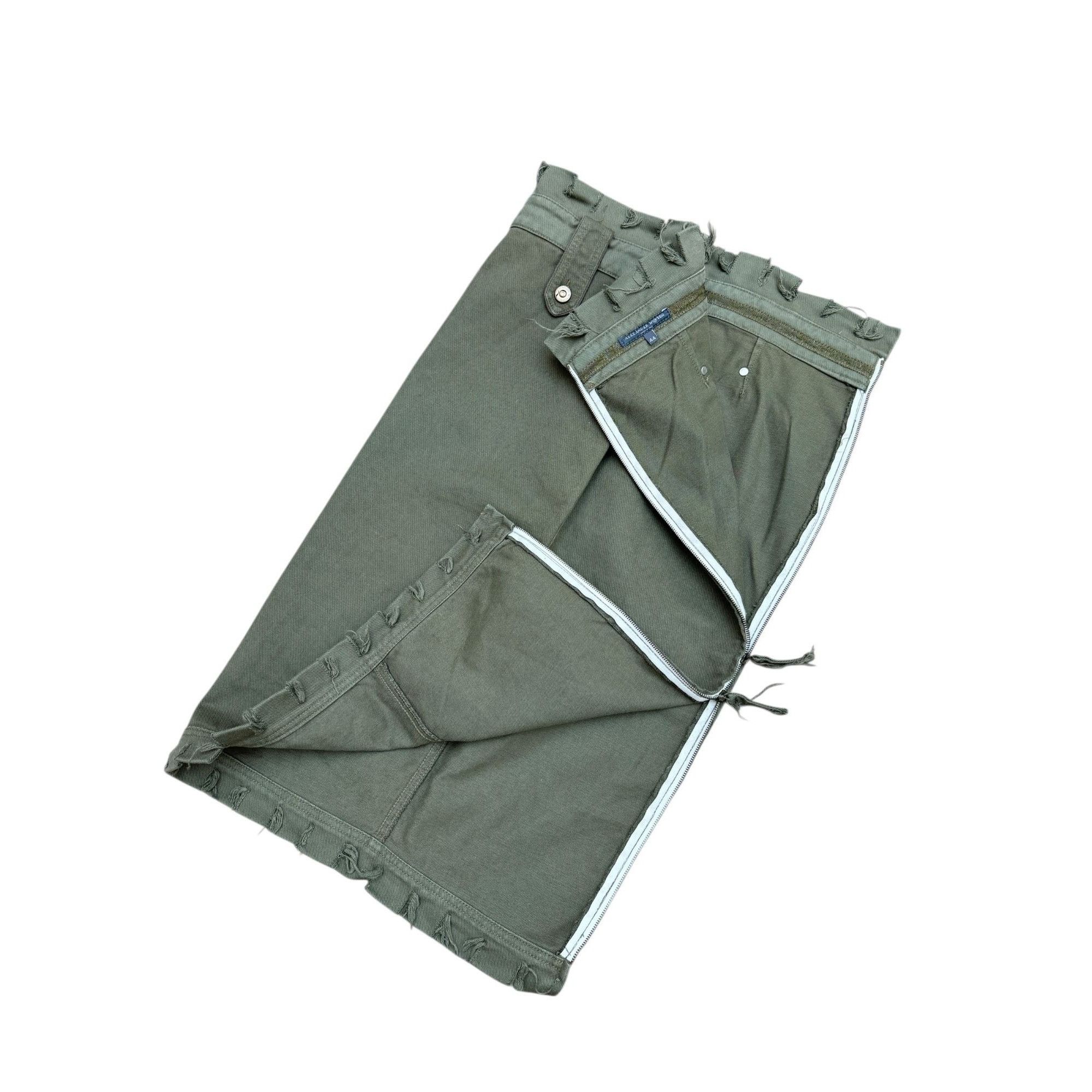 Alexander McQueen 2002 Khaki Military Distressed Skirt Size 30" / US 8 / IT 44 - 2 Thumbnail