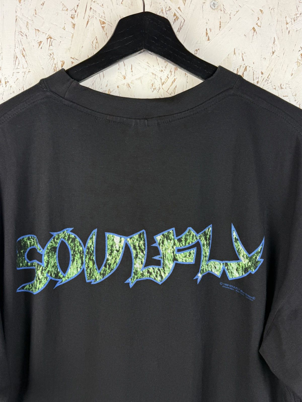 Band Tees 90s Vintage Soulfly 1998 Blue Grape Metal Band T-Shirt XXL Size US XXL / EU 58 / 5 - 5 Thumbnail