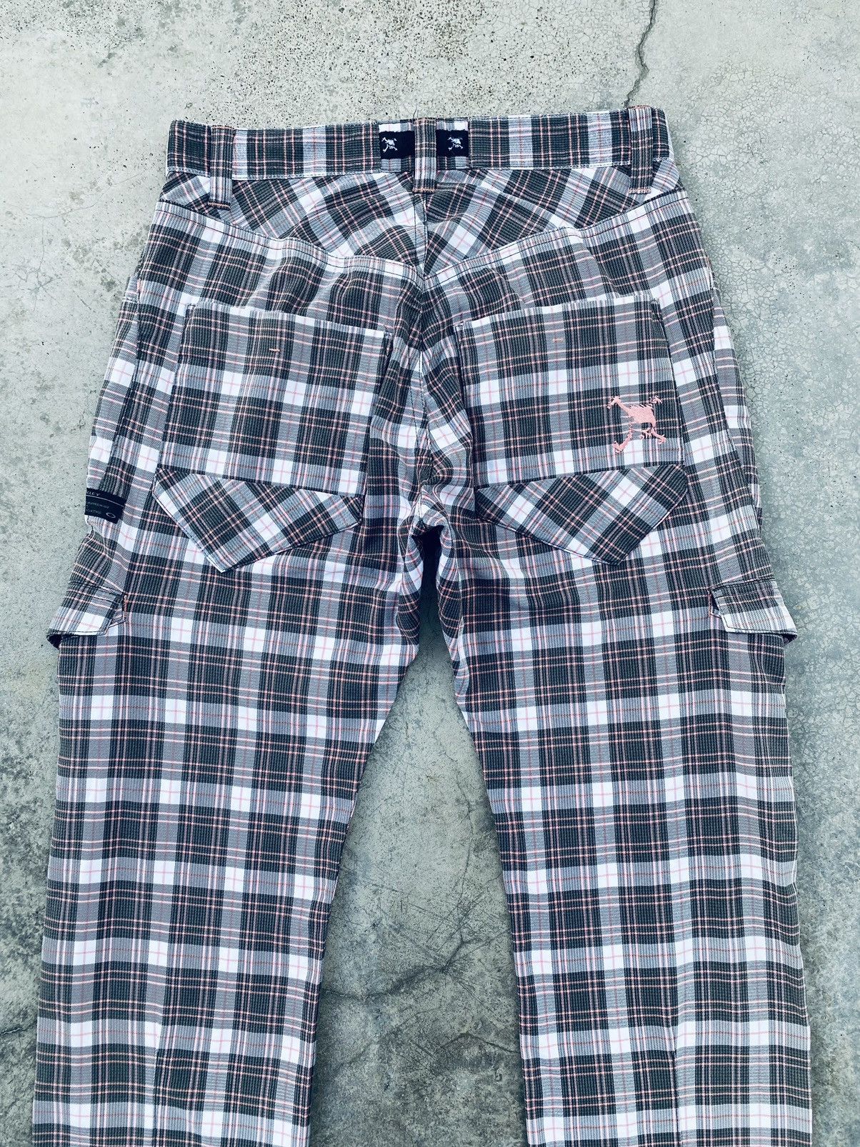 Oakley Vintage Oakley Plaid Cargo Pants Size US 30 / EU 46 - 4 Thumbnail