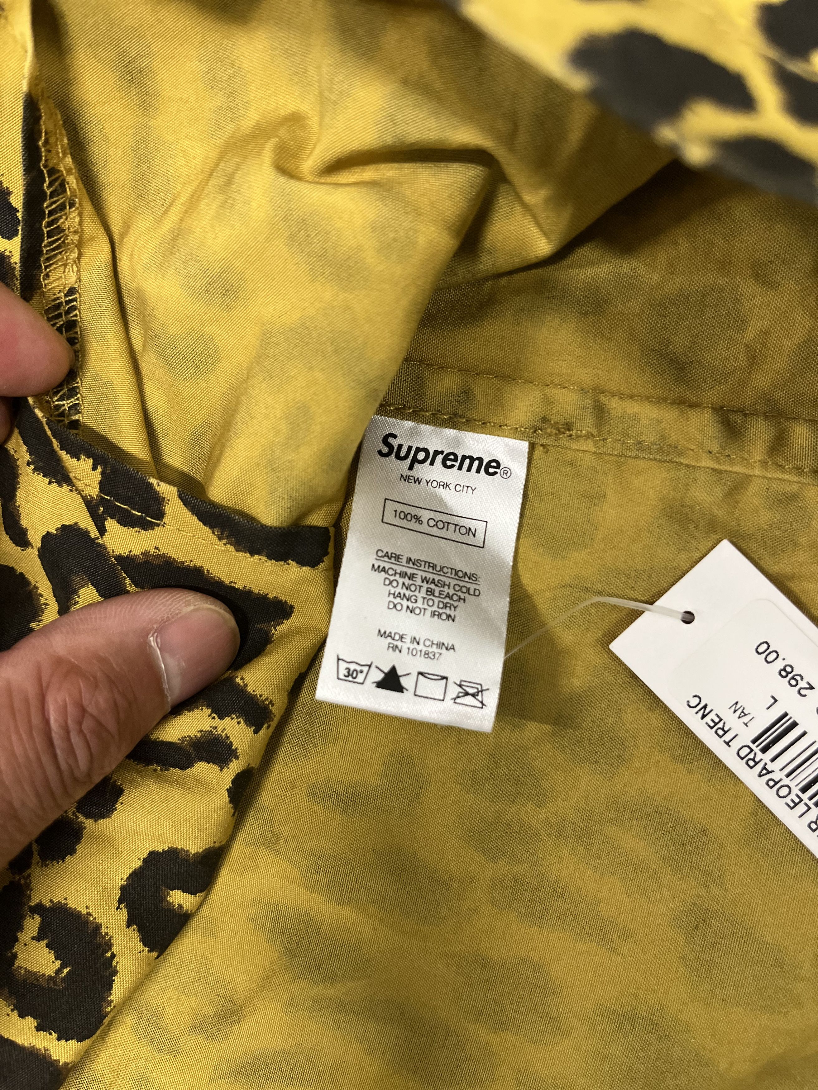 Hysteric Glamour × Supreme Supreme X Hysteric Glamour Leopard Trench Coat Size L Size US L / EU 52-54 / 3 - 6 Thumbnail