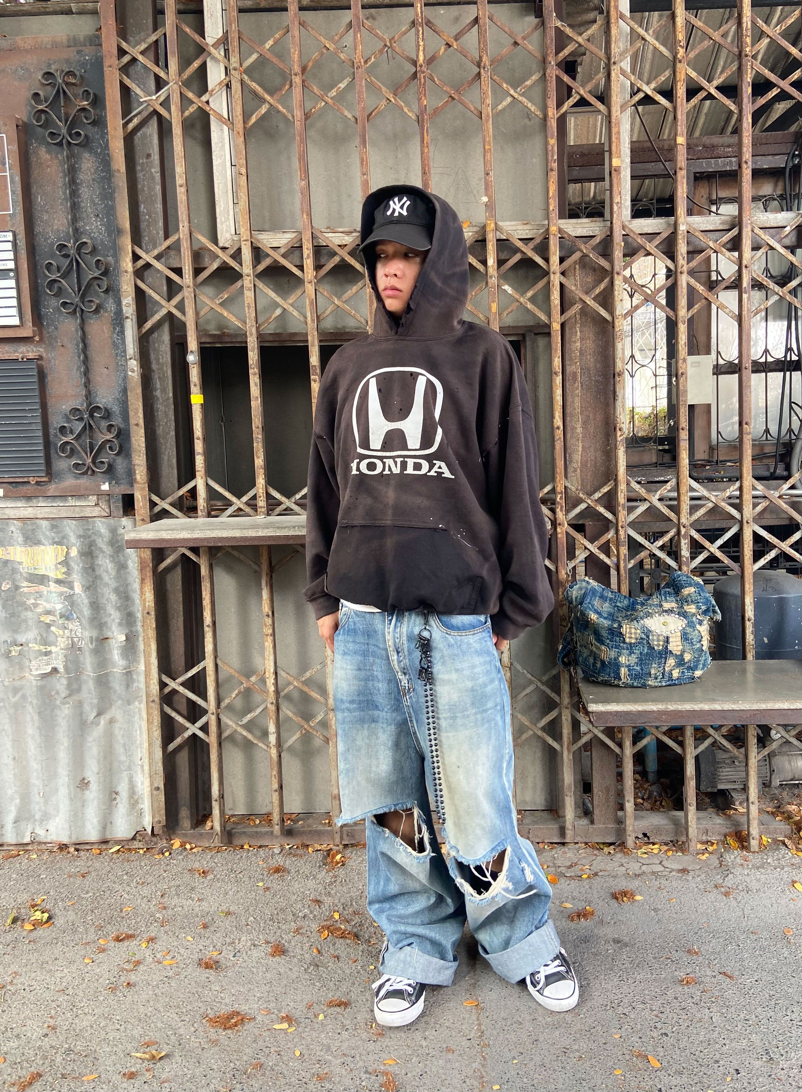 Vintage Thrashed Distressed & Faded "HONDA" Hoodie ERD Grunge Size US XL / EU 56 / 4 - 2 Thumbnail