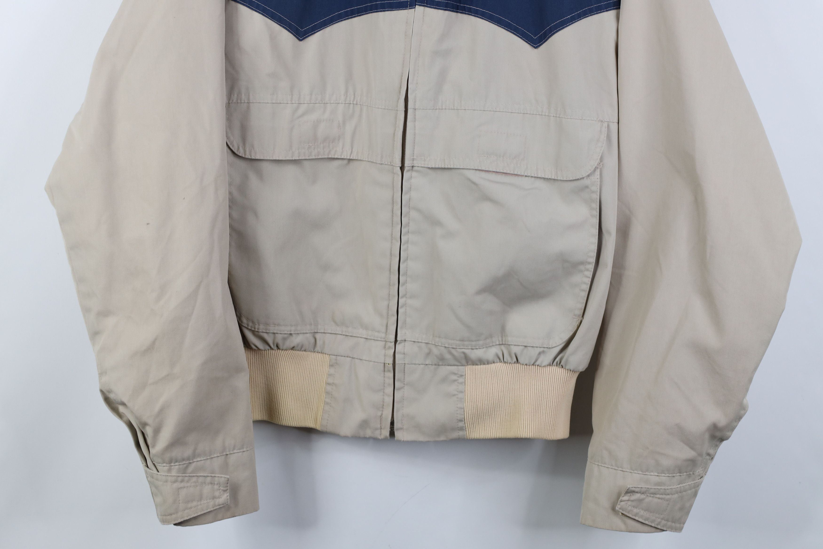 Vintage Vintage 70s 80s Streetwear Western Hooded Bomber Jacket Size US L / EU 52-54 / 3 - 3 Thumbnail