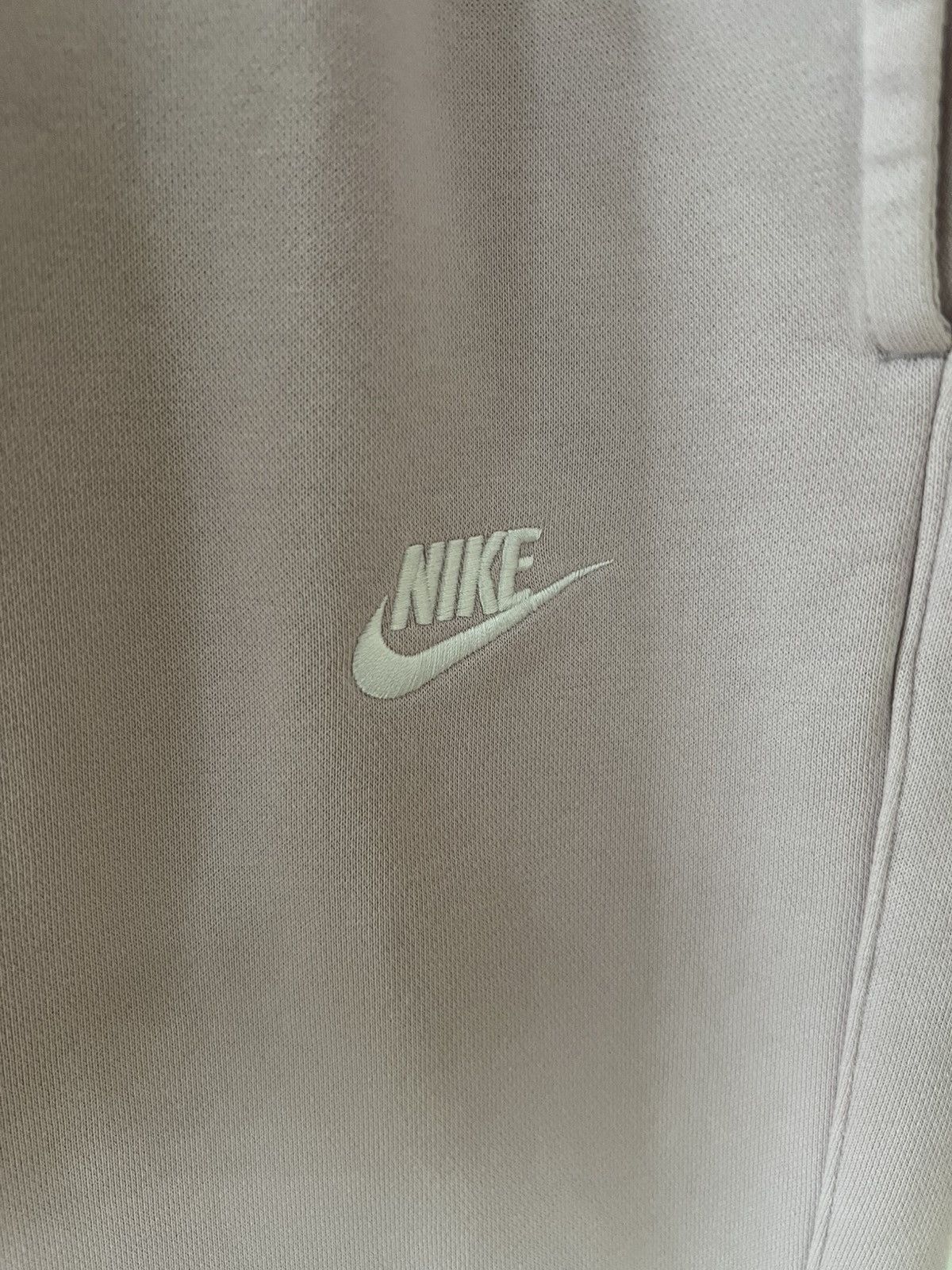 Nike Nike EYBL Peach Jam Player Exclusive 2018 joggers Size US 36 / EU 52 - 3 Thumbnail