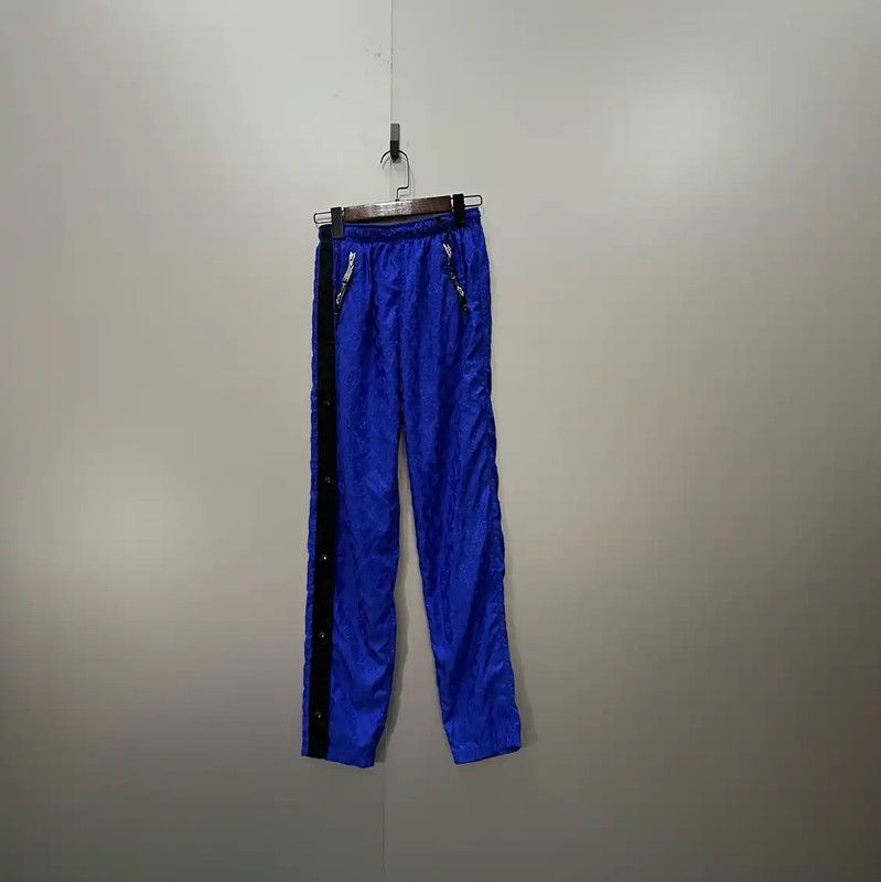 Louis Vuitton Louis Vuitton Summer Blue Cotton Logo Casual Pants 0089 Size 28" / US 6 / IT 42 - 1 Thumbnail