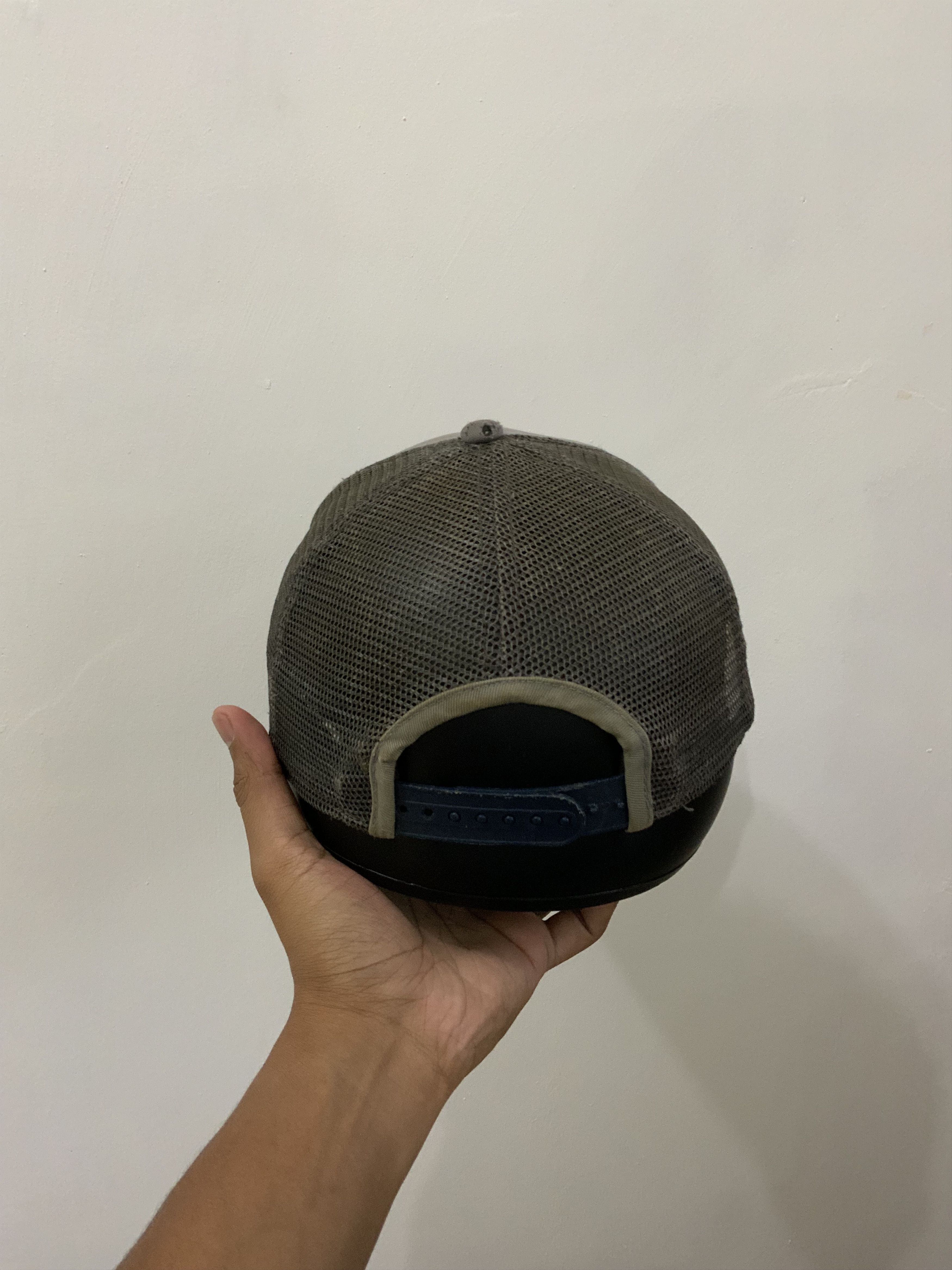New Era Valcom feat New Era Trucker Hat Size ONE SIZE - 7 Thumbnail