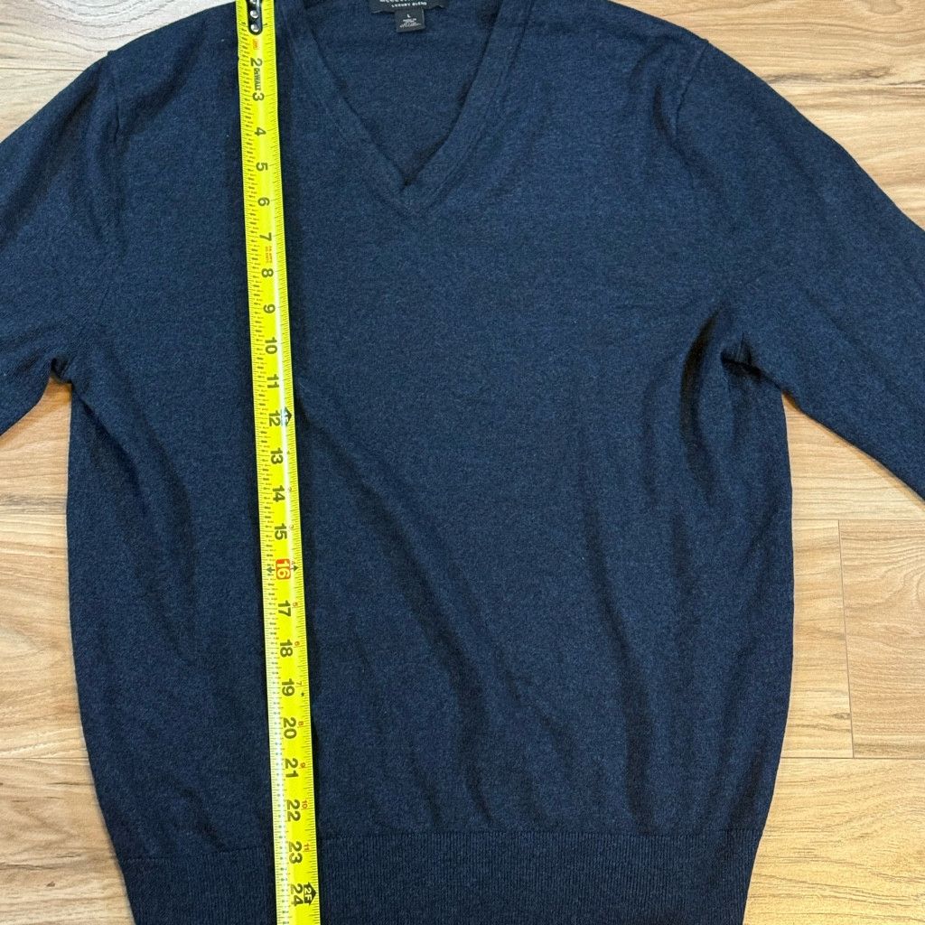 Banana Republic Banana Republic Men’s V-Neck Sweater Large Blue Size US L / EU 52-54 / 3 - 6 Thumbnail