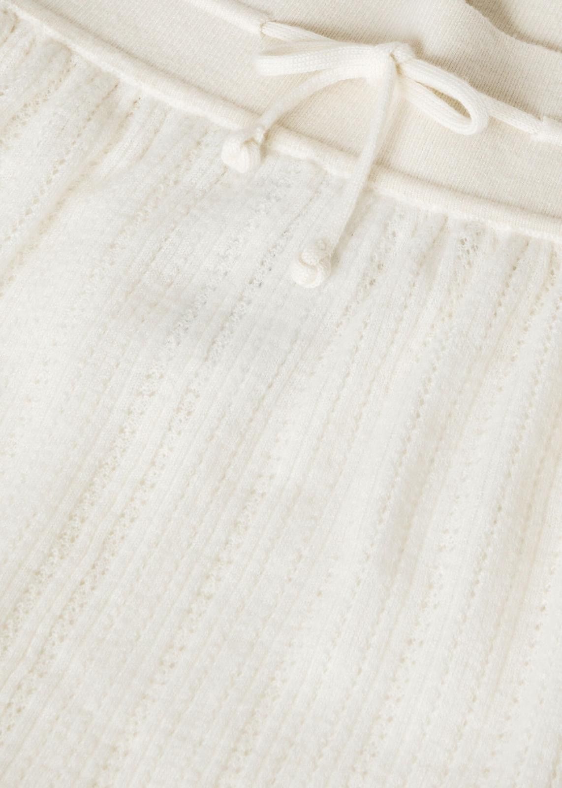 Loro Piana o1srvl11e0425 FAN6383 Cocooning Soft Short in White Size 26" / US 2 / IT 38 - 2 Thumbnail