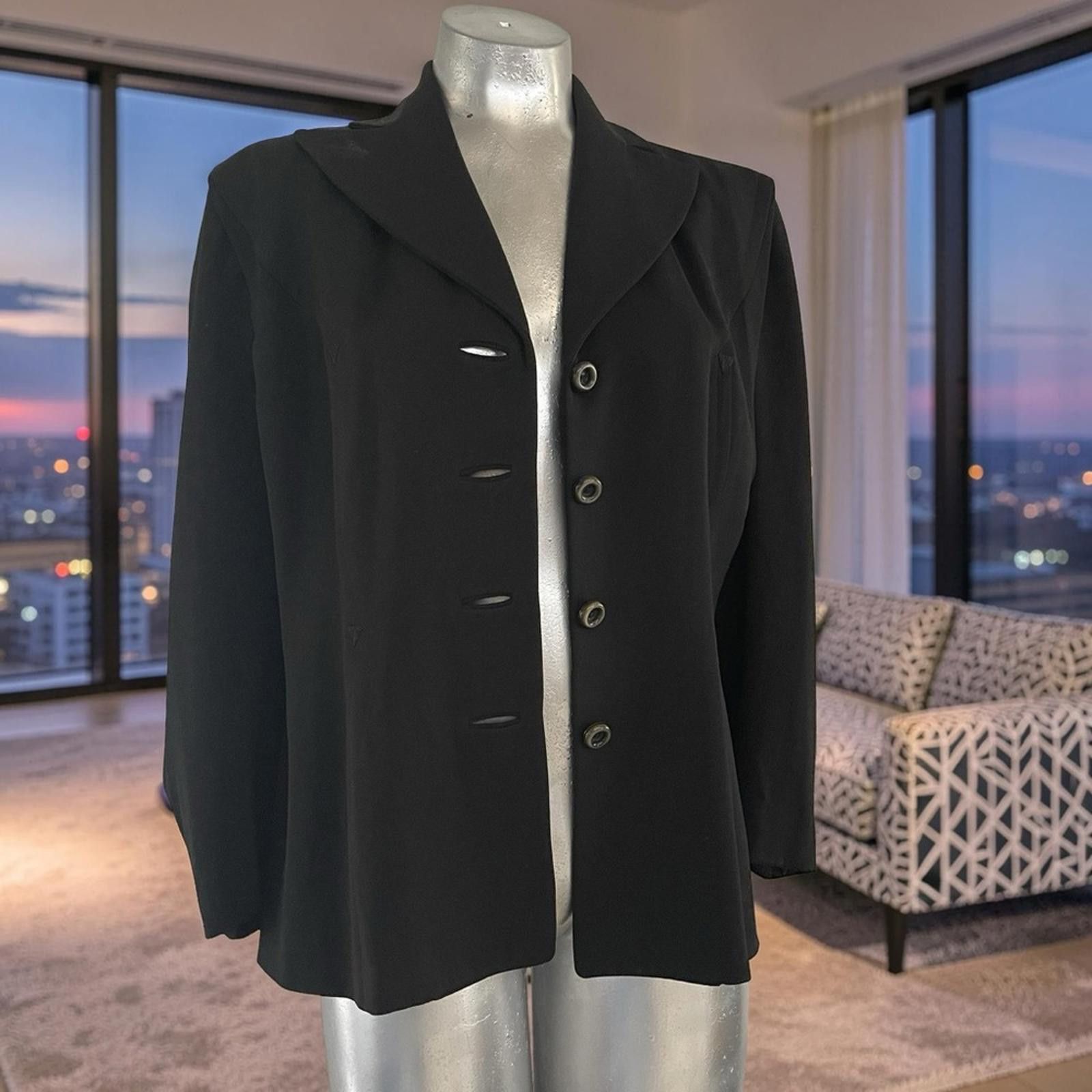 Judy Turner Elegant Turners Black Women's Blazer size M-L Size M / US 6-8 / IT 42-44 - 1 Thumbnail