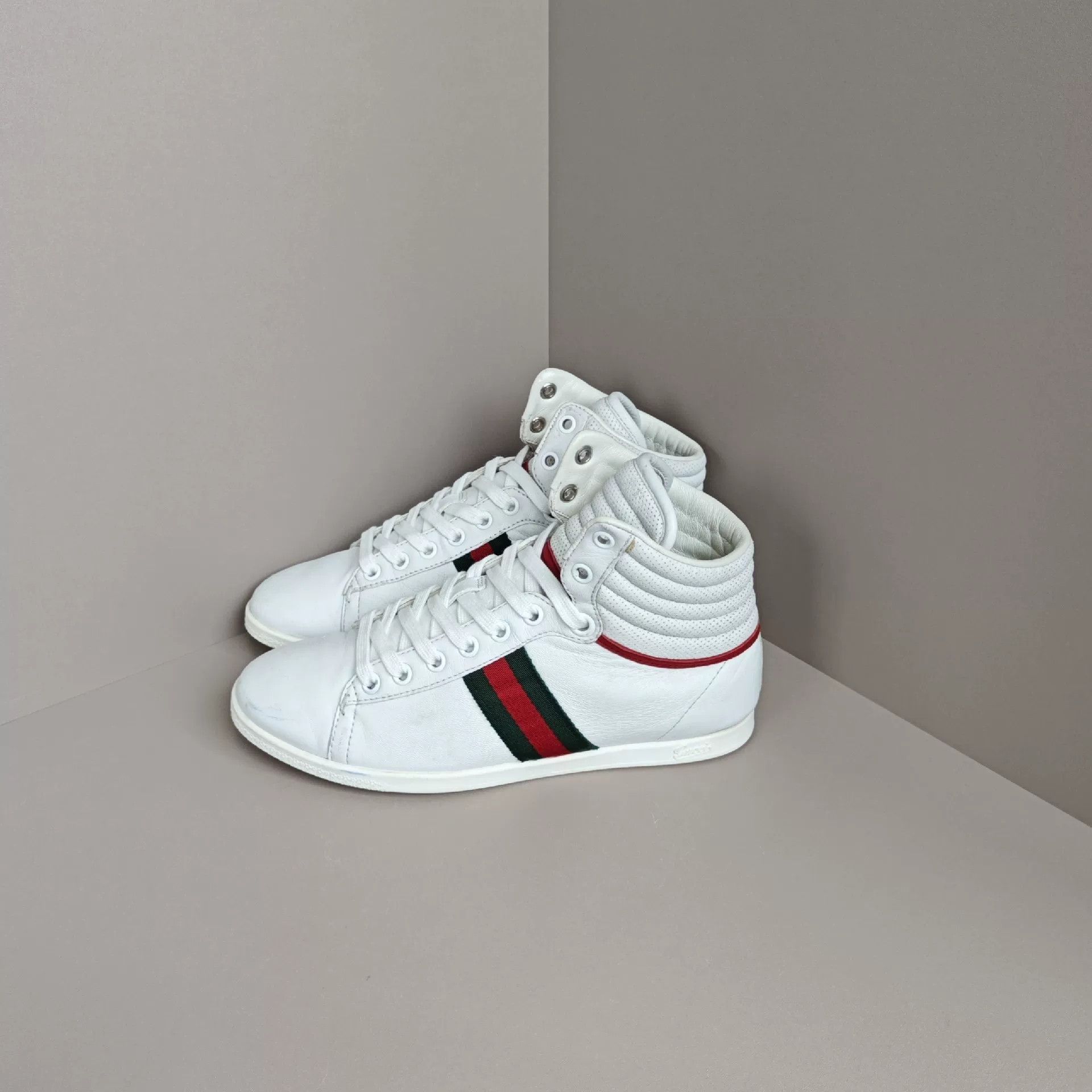 Gucci Gucci Lowtop Sneakers us_5 Women Size US 5 / IT 35 - 1 Thumbnail