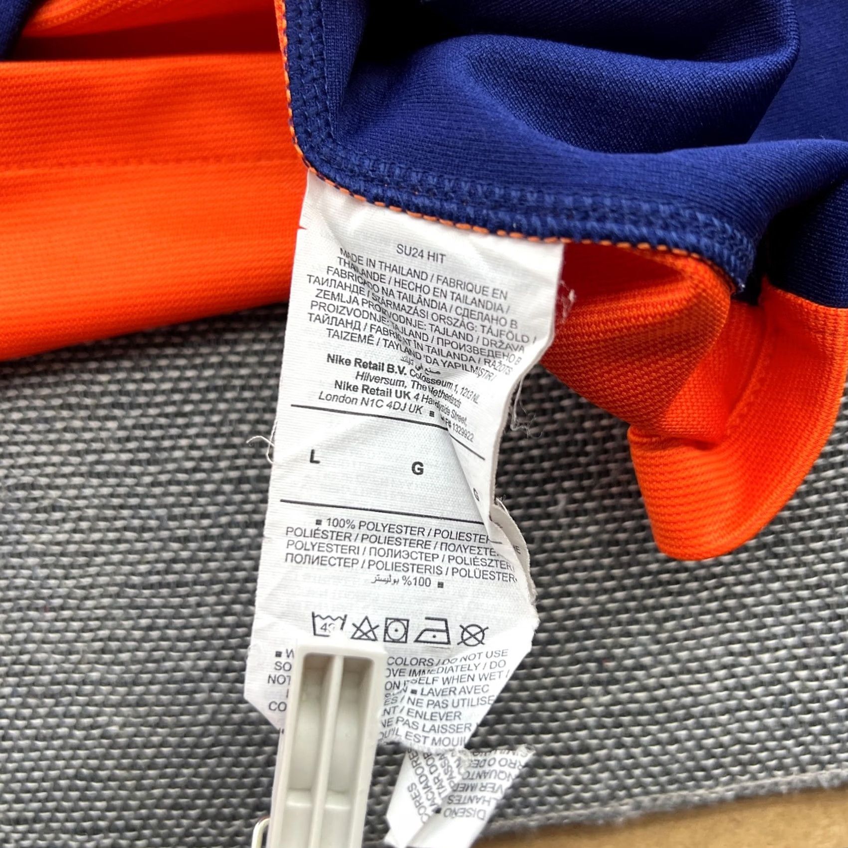 Nike Nike Netherlands 2024 2025 Home Football Jersey Mens Large Orange Shirt Athletic Jersey Nike Mens L Orange Football Size US L / EU 52-54 / 3 - 6 Thumbnail