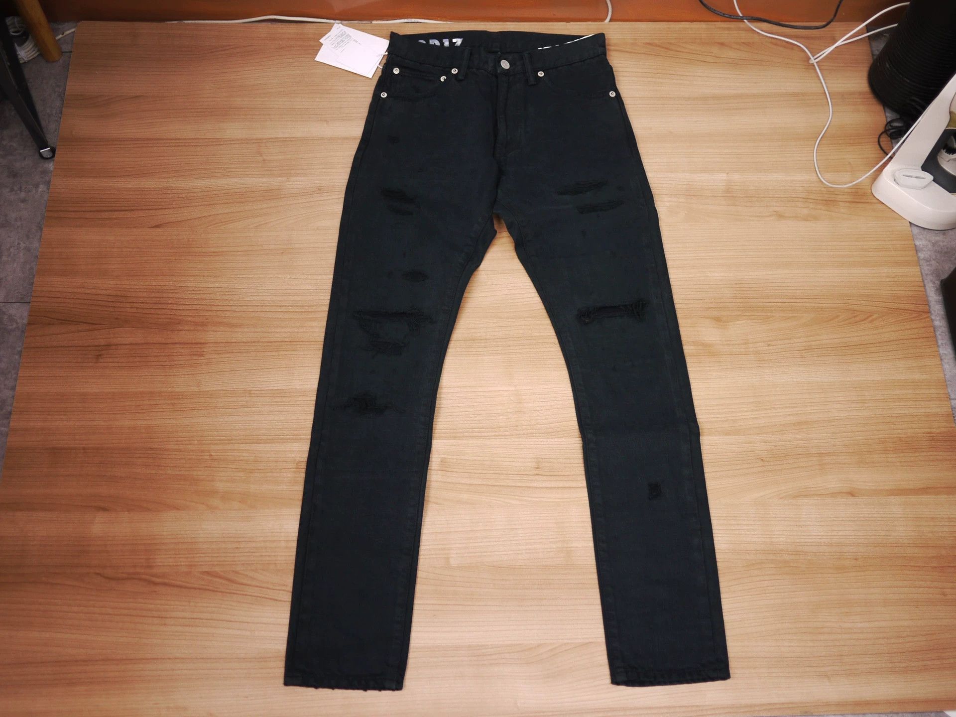 Visvim Black Distressed Denim Jeans Size 30 Size US 30 / EU 46 - 1 Thumbnail
