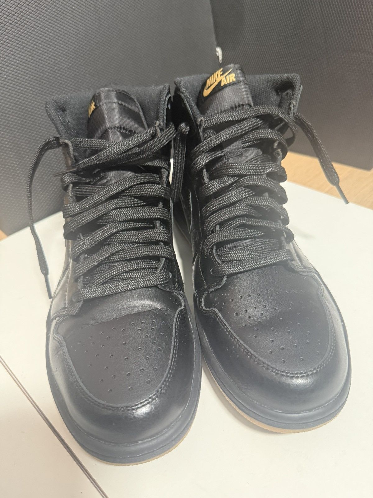 Jordan Brand Jordan 1 High - Gum Bottom Size US 11.5 / EU 44-45 - 4 Thumbnail
