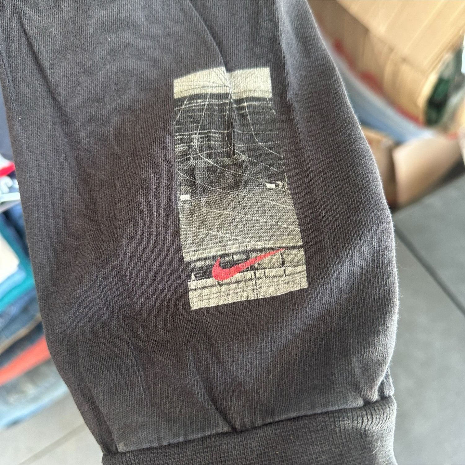 Nike Vintage Y2K Nike Center Swoosh T-Shirt Long Sleeve Black XXL Size US XXL / EU 58 / 5 - 4 Thumbnail