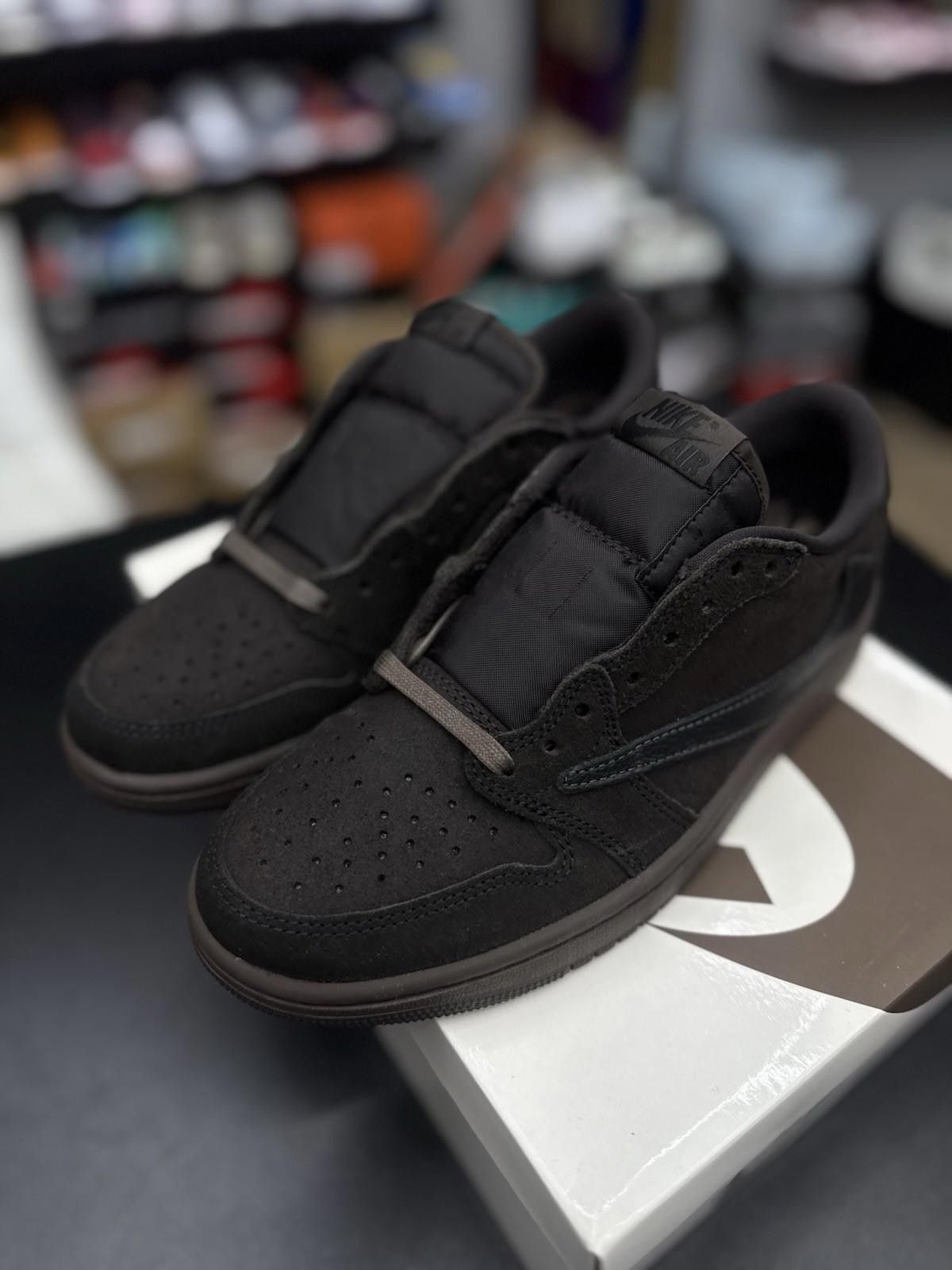 Jordan Brand Men’s Size 6.5 Jordan 1 Retro Low Travis Scott Velvet Brown Size US 6.5 / EU 39-40 - 7 Thumbnail