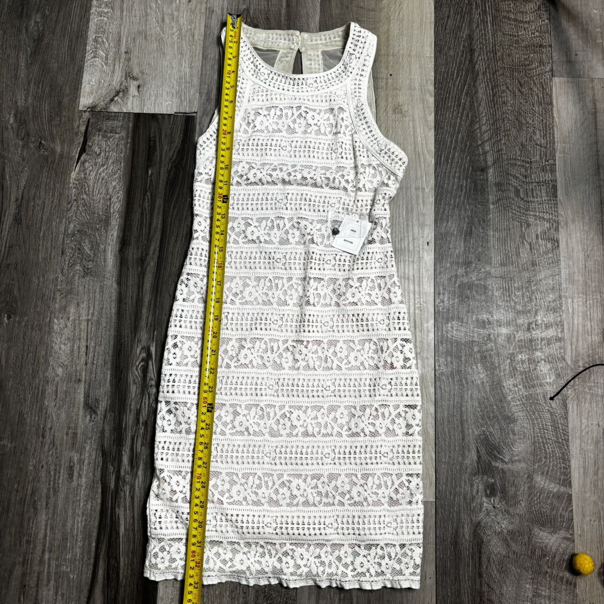 Urban Outfitters Urban Outfitters Lacey BodyCon Dress - Size XS Size XS / US 0-2 / IT 36-38 - 7 Thumbnail