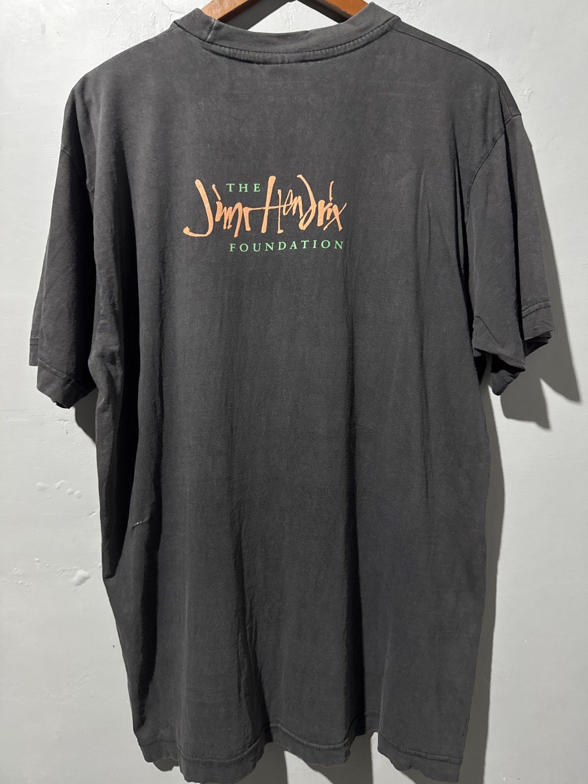 Band Tees Vintage 1995 Jimi Hendrix The Foundation (Winterland) Size US L / EU 52-54 / 3 - 12 Thumbnail