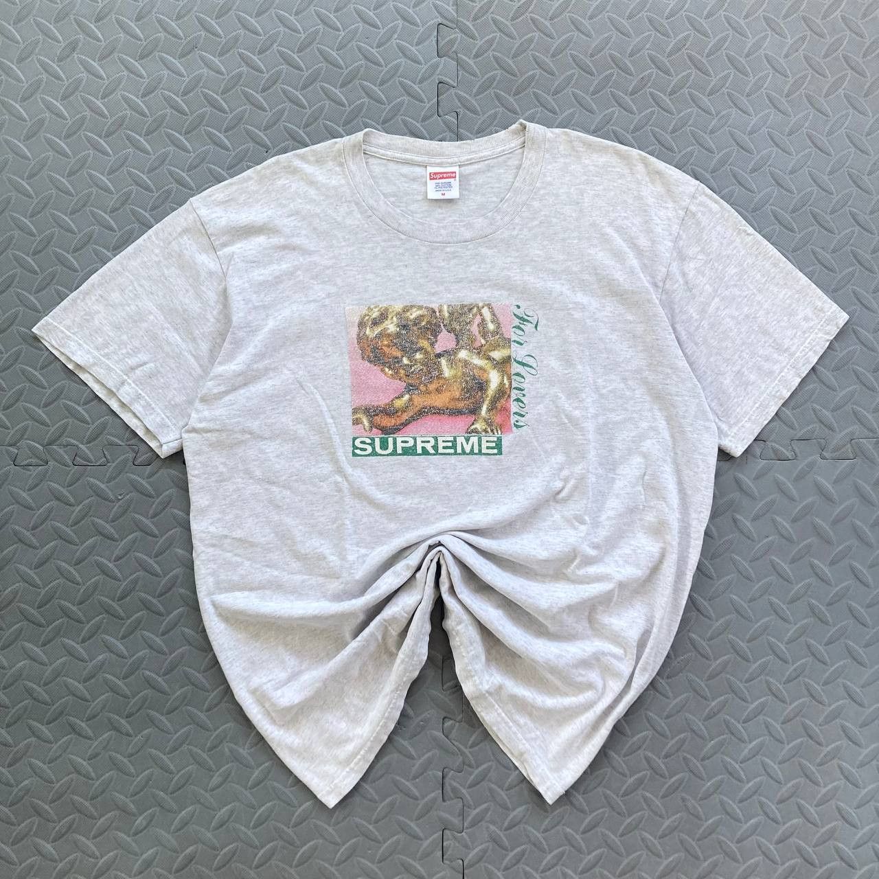 Supreme F/W20 Lovers Tee Size US L / EU 52-54 / 3 - 1 Thumbnail