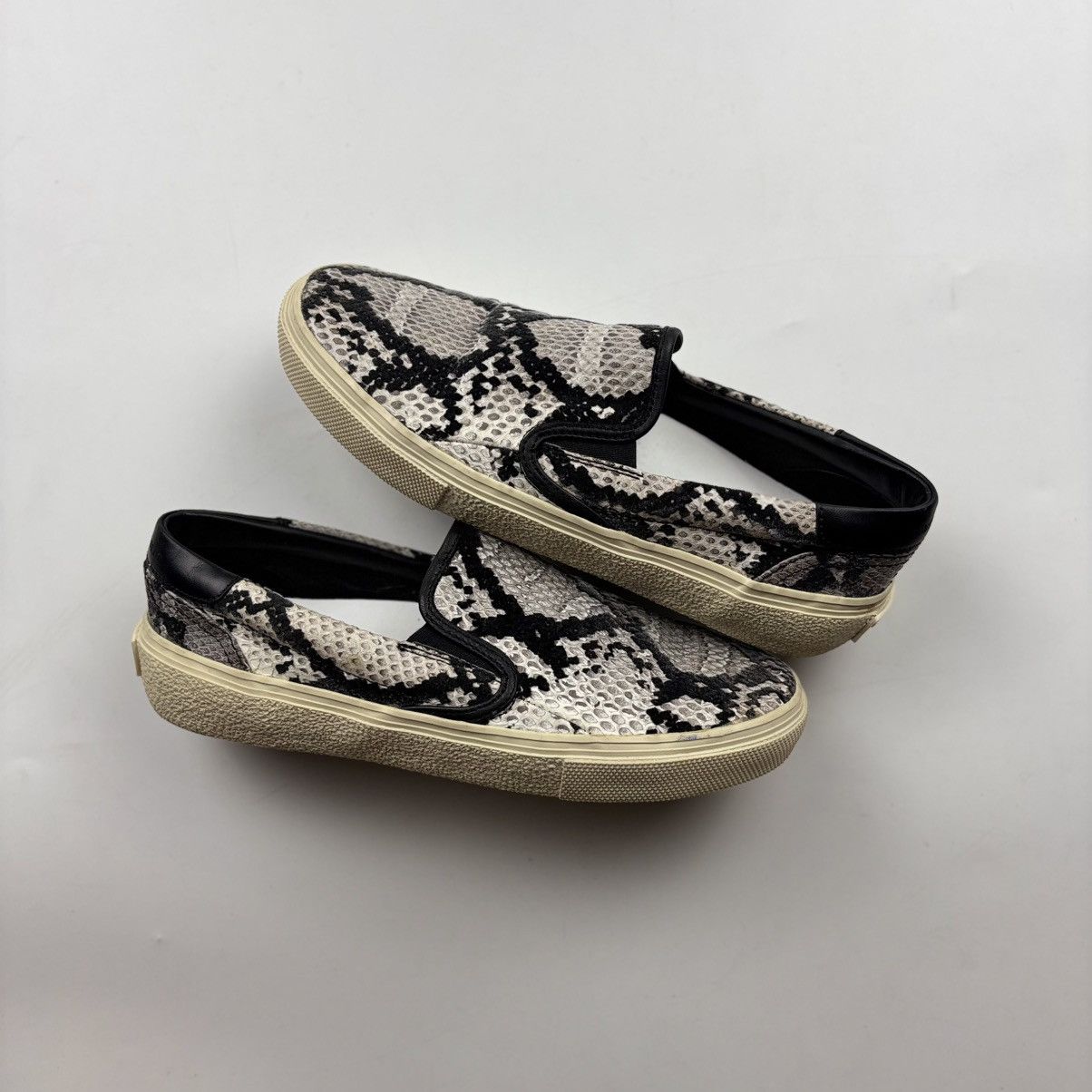 Saint Laurent Paris Saint Laurent Python Slip-ons Size US 6 / IT 36 - 1 Thumbnail