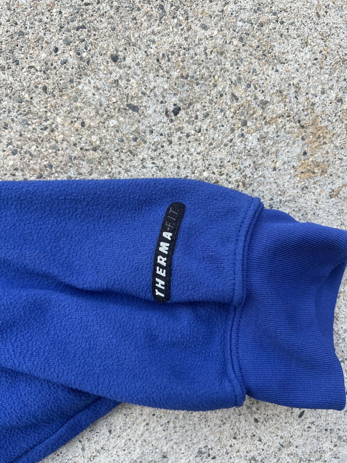 Nike × Vintage 1990s Vintage Nike Blue Embroidered Swoosh Fleece Thermal Size US XL / EU 56 / 4 - 4 Thumbnail