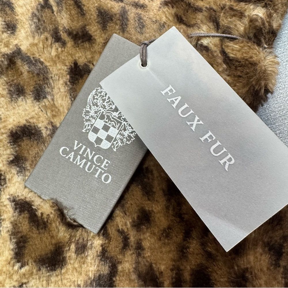 Vince Camuto NWT New $108 Vince Camuto Short Sleeve Animal Print Faux Fu Size XS / US 0-2 / IT 36-38 - 7 Thumbnail