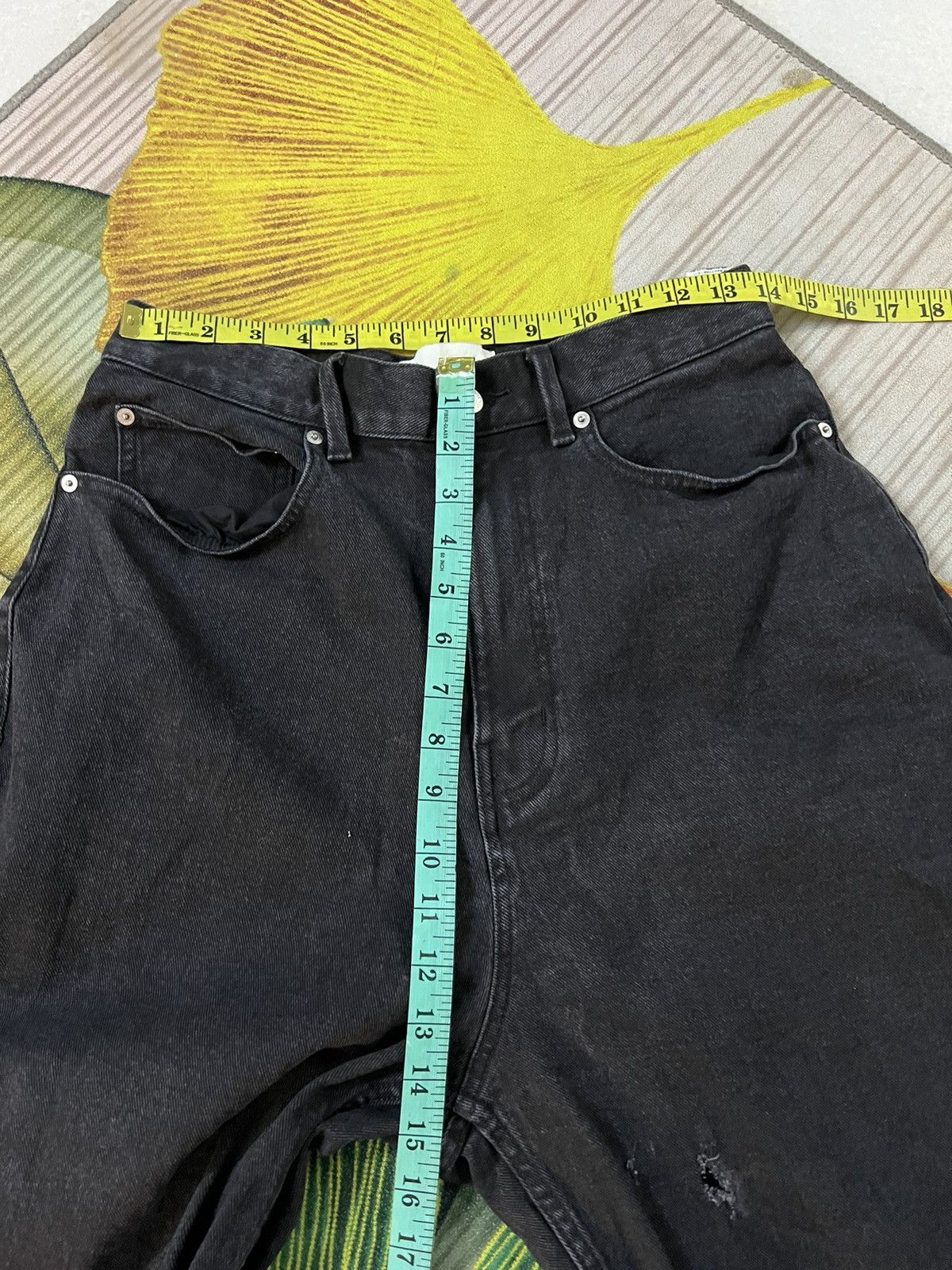 GU × If Six Was Nine GU AND BEAUTIFUL PEOPLE BAGGY DISTRESSED JEANS Size US 27 - 8 Thumbnail