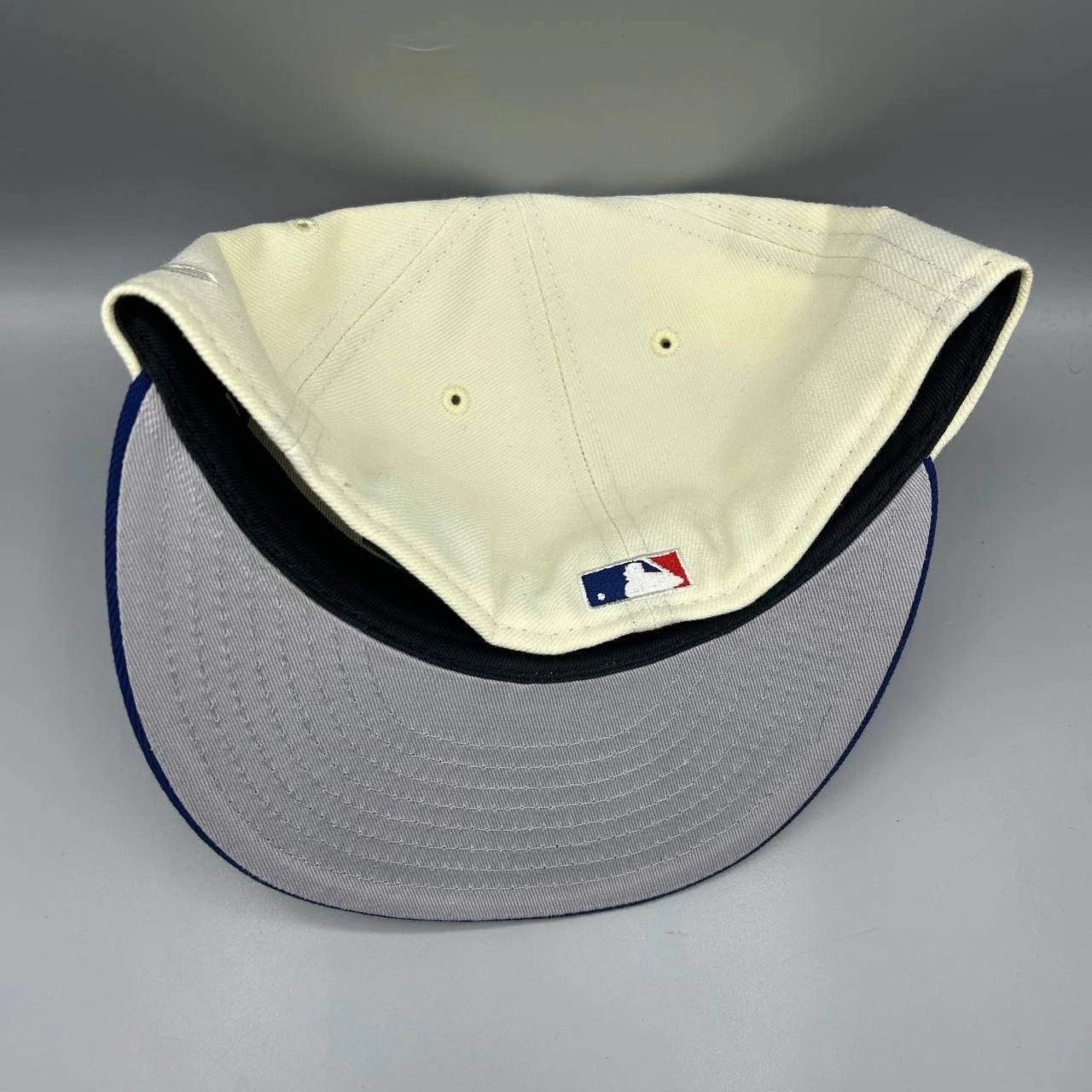 New Era Los Angeles LA Dodgers Hat Men 7 1/8 White Blue MLB Fitted Size ONE SIZE - 3 Thumbnail