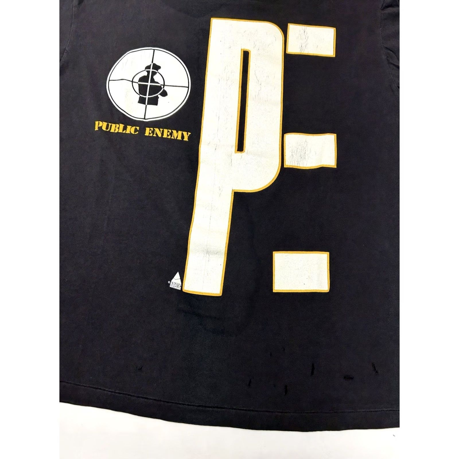 Hanes VINTAGE Public Enemy Rap Tee XL Dry Rot As Is Can Be Worn 90s Rare Display Item Hanes Black Size US XL / EU 56 / 4 - 4 Thumbnail