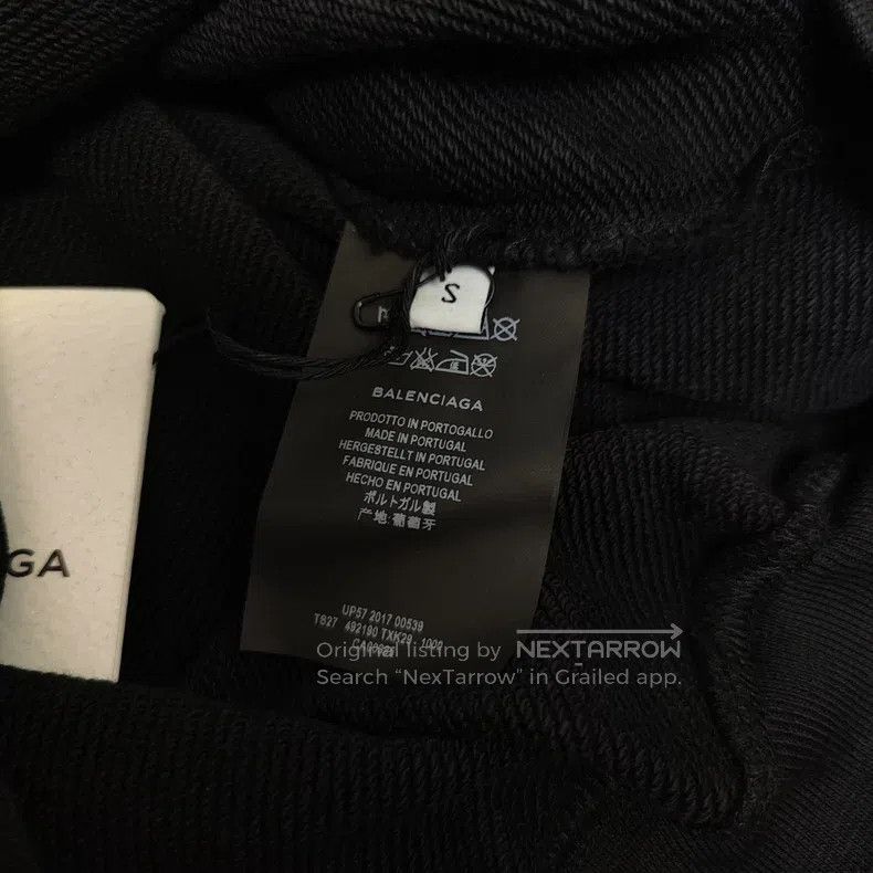 Balenciaga Balenciaga Hooded Letter Sweatshirt Size US S / EU 44-46 / 1 - 7 Thumbnail