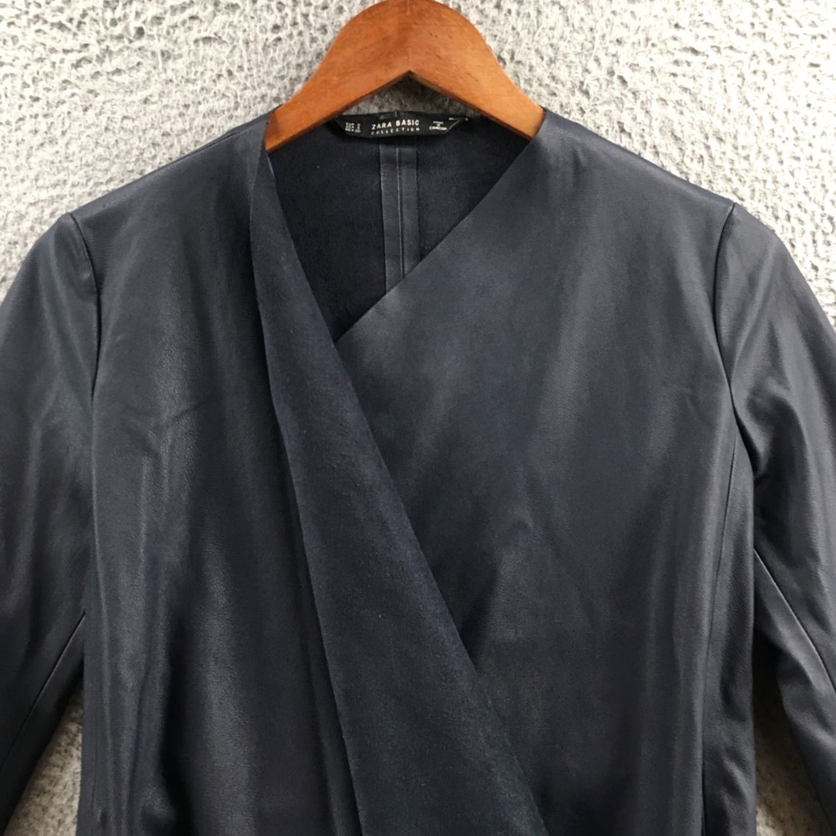 Zara Zara Basic Faux Leather Jacket Womens Small Black Open Style Long Sleeve Casual Size S / US 4 / IT 40 - 2 Thumbnail