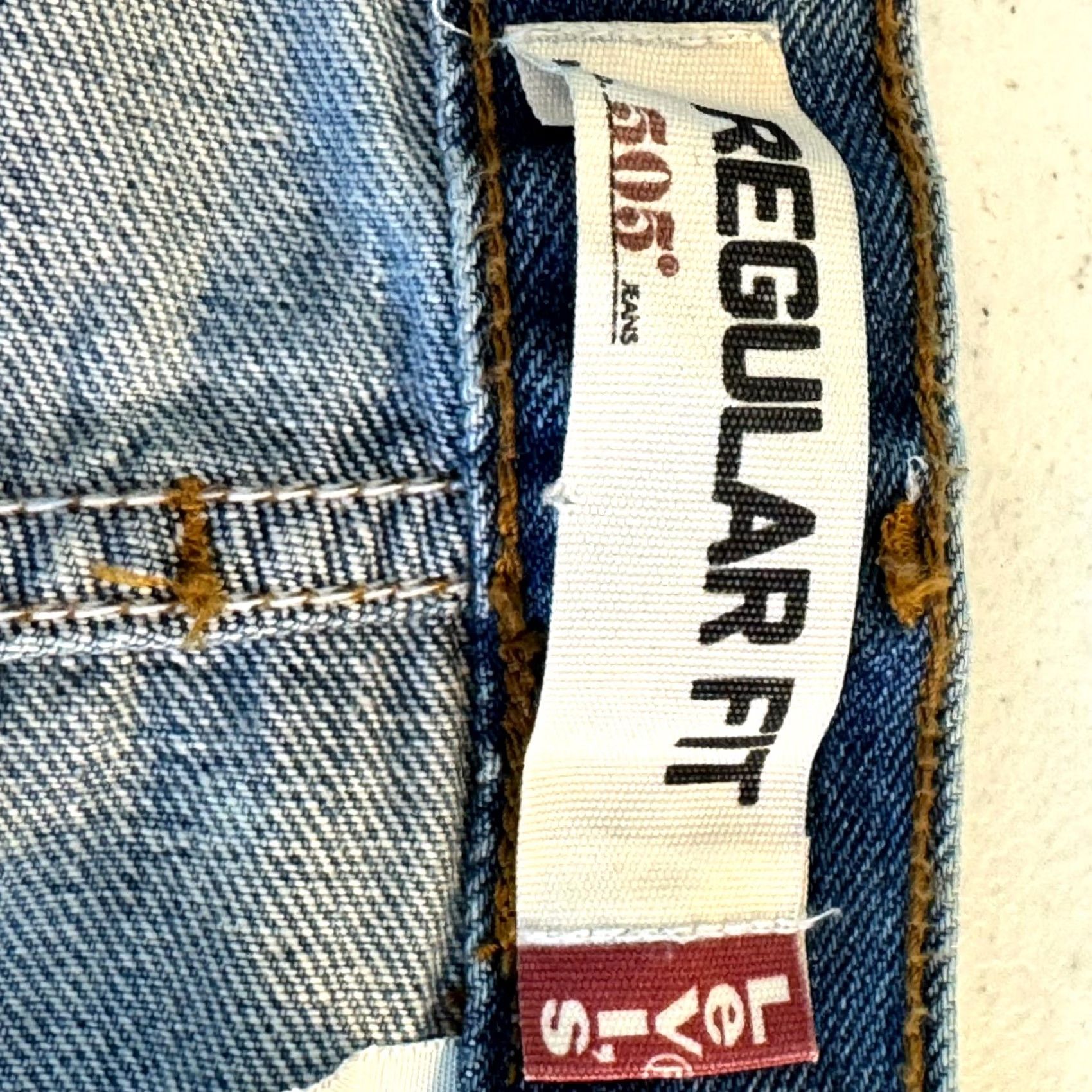 Levi's VINTAGE Levis 505 Jeans Mens 40x30 Blue Denim Regular Fit Straight Leg Classic Size US 40 / EU 56 - 6 Thumbnail