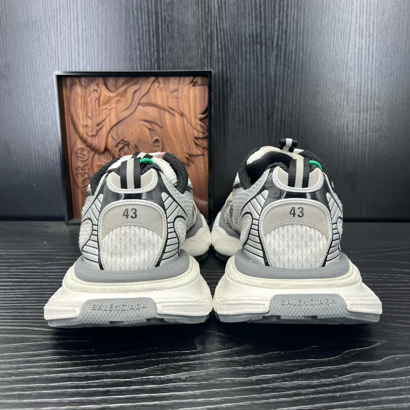 Balenciaga Balenciaga 3XL Gray 43 Near New Size US 10 / EU 43 - 4 Thumbnail